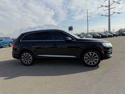 2019 Audi Q7 Premium