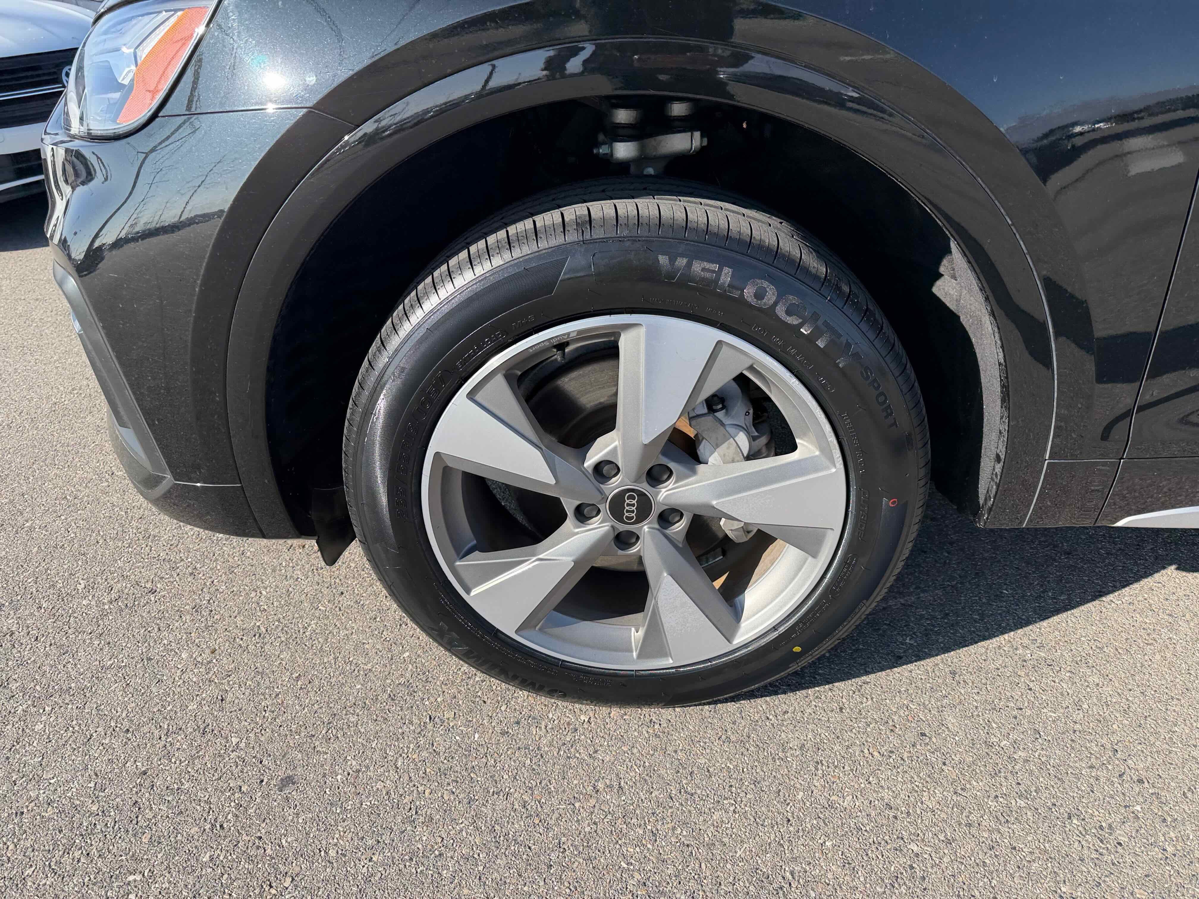 2023 Audi Q5 Premium