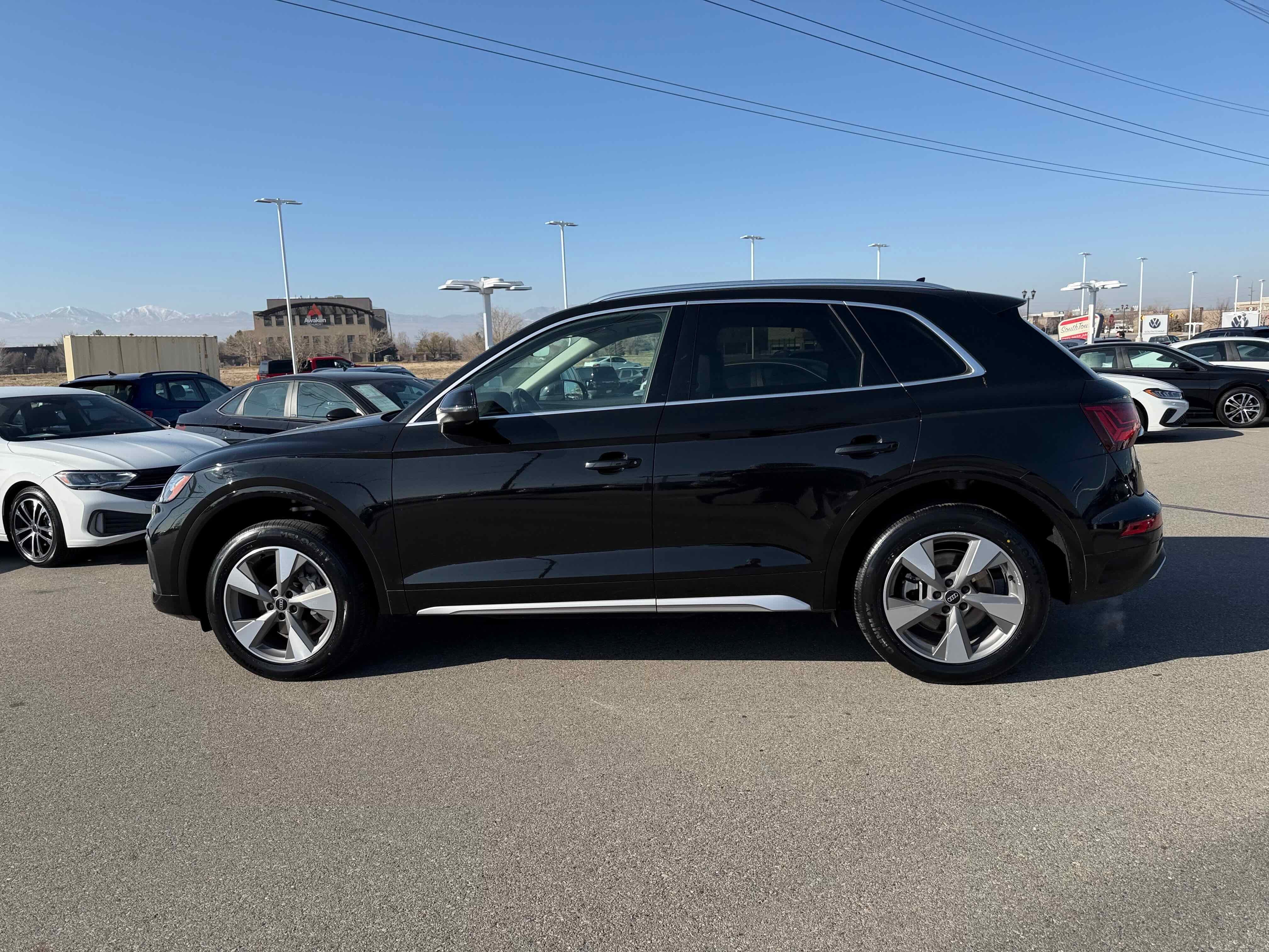 2023 Audi Q5 Premium