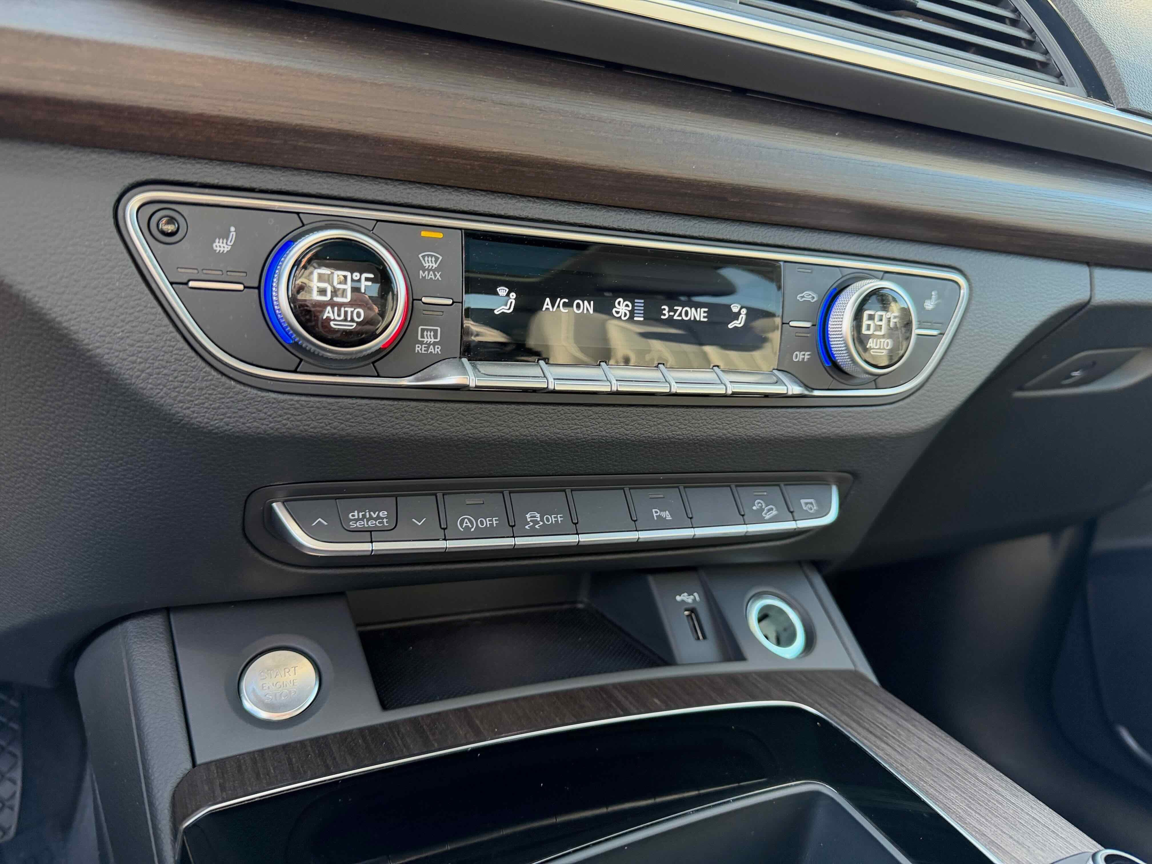 2023 Audi Q5 Premium