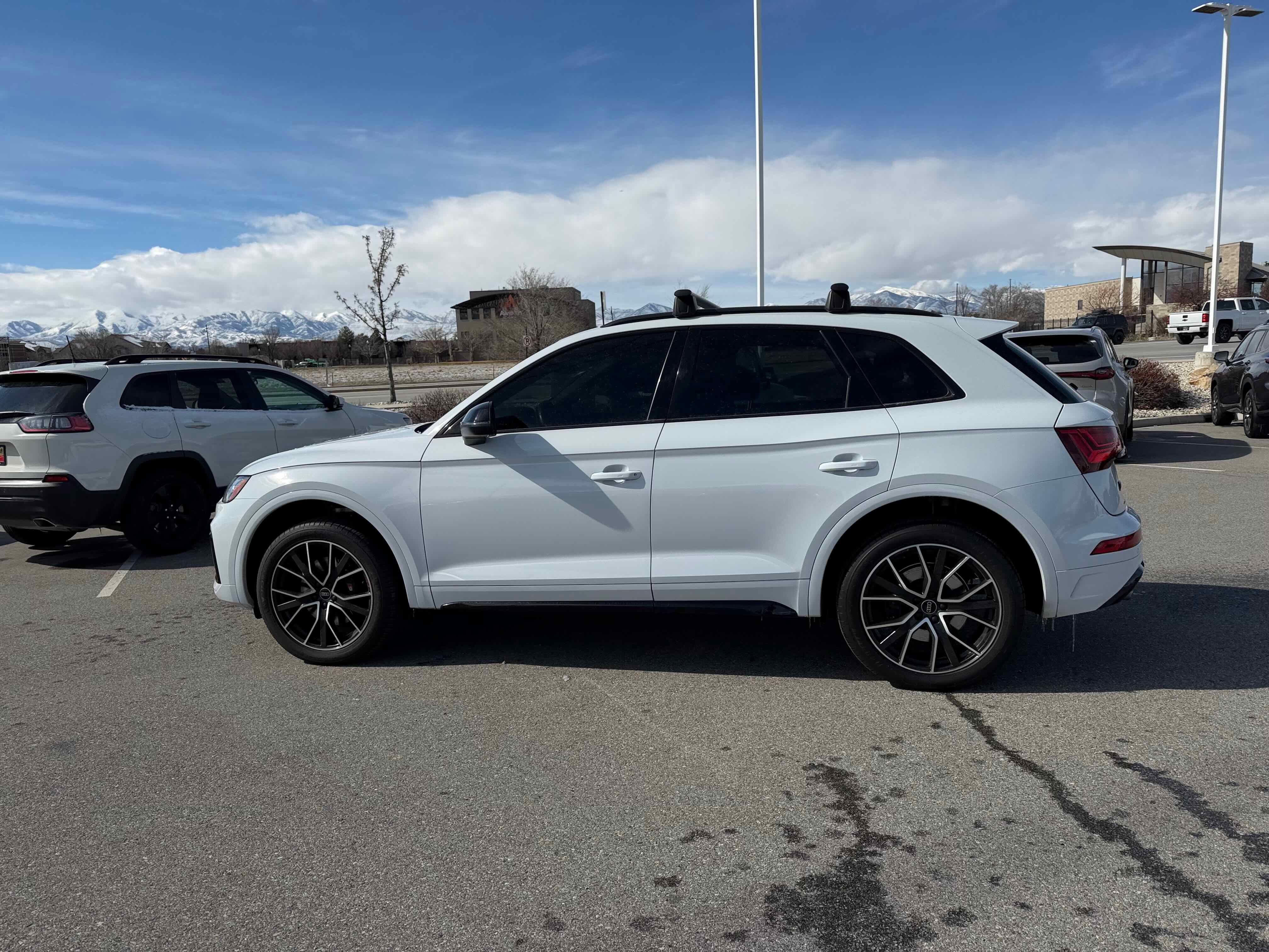 2023 Audi SQ5 Premium Plus