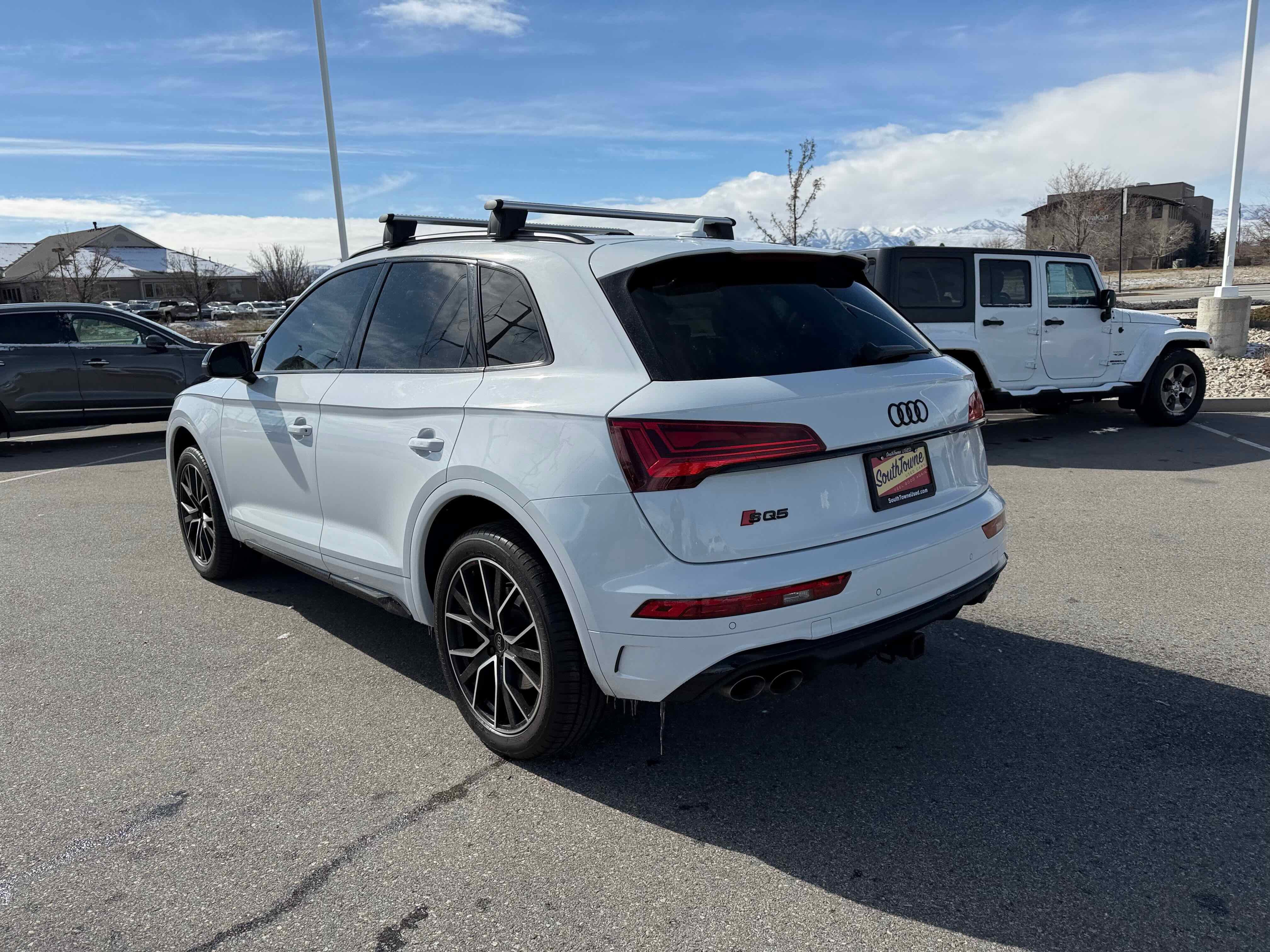 2023 Audi SQ5 Premium Plus