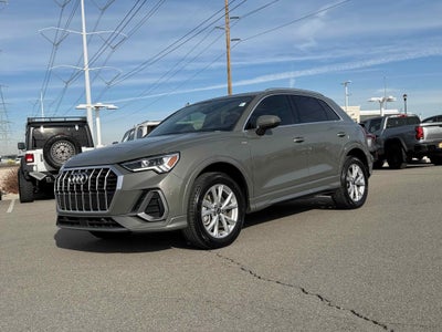 2023 Audi Q3 S line Premium