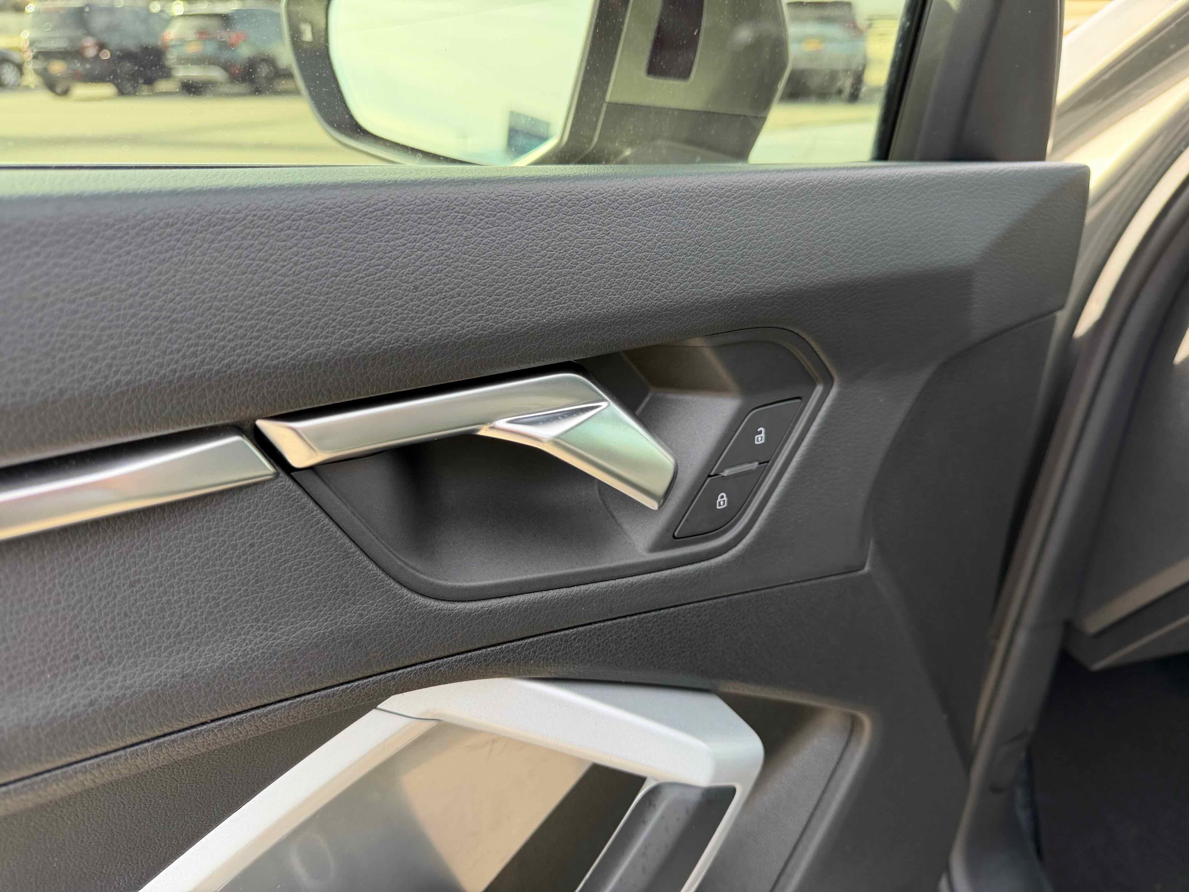 2023 Audi Q3 S line Premium