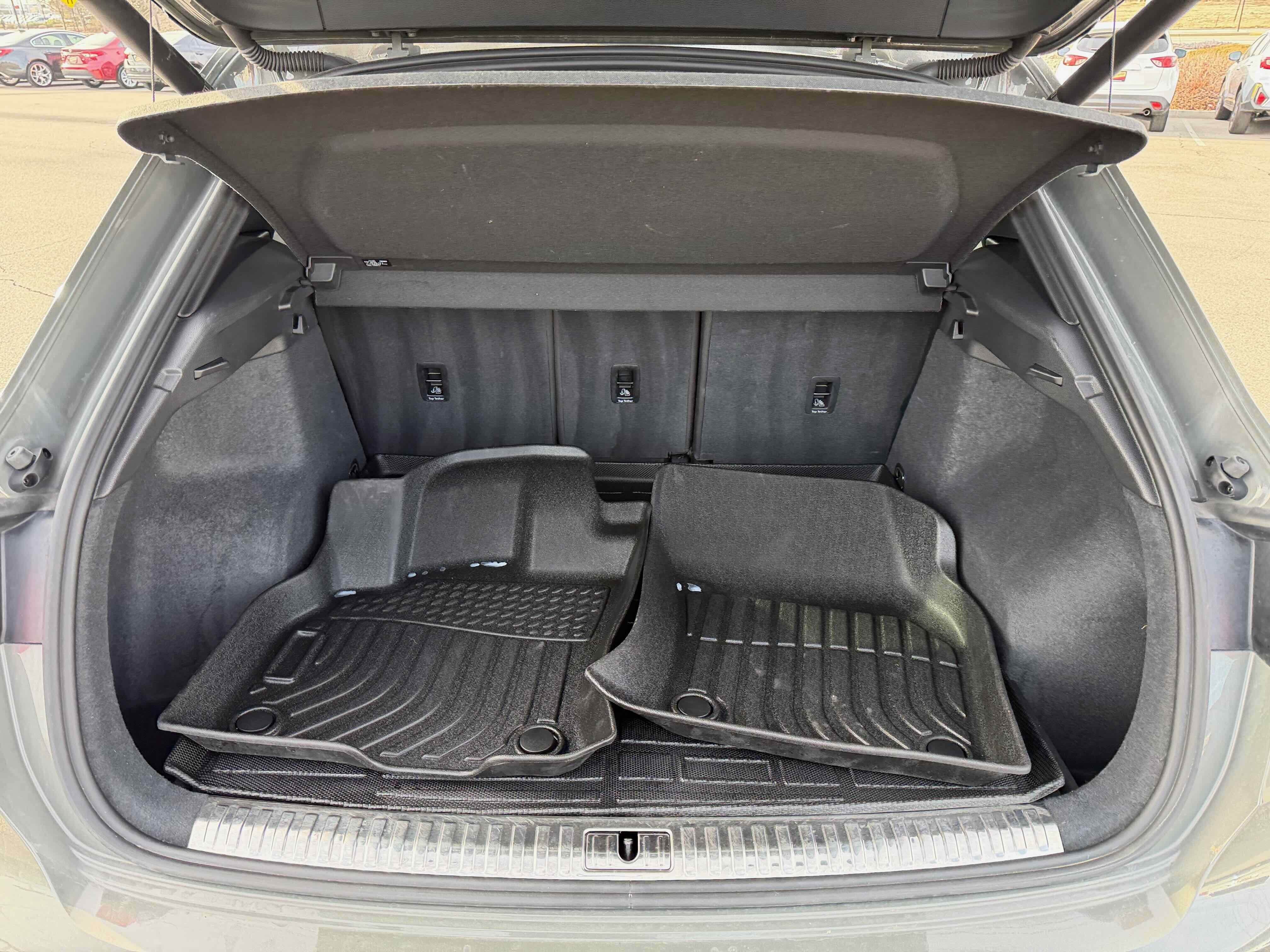 2023 Audi Q3 S line Premium