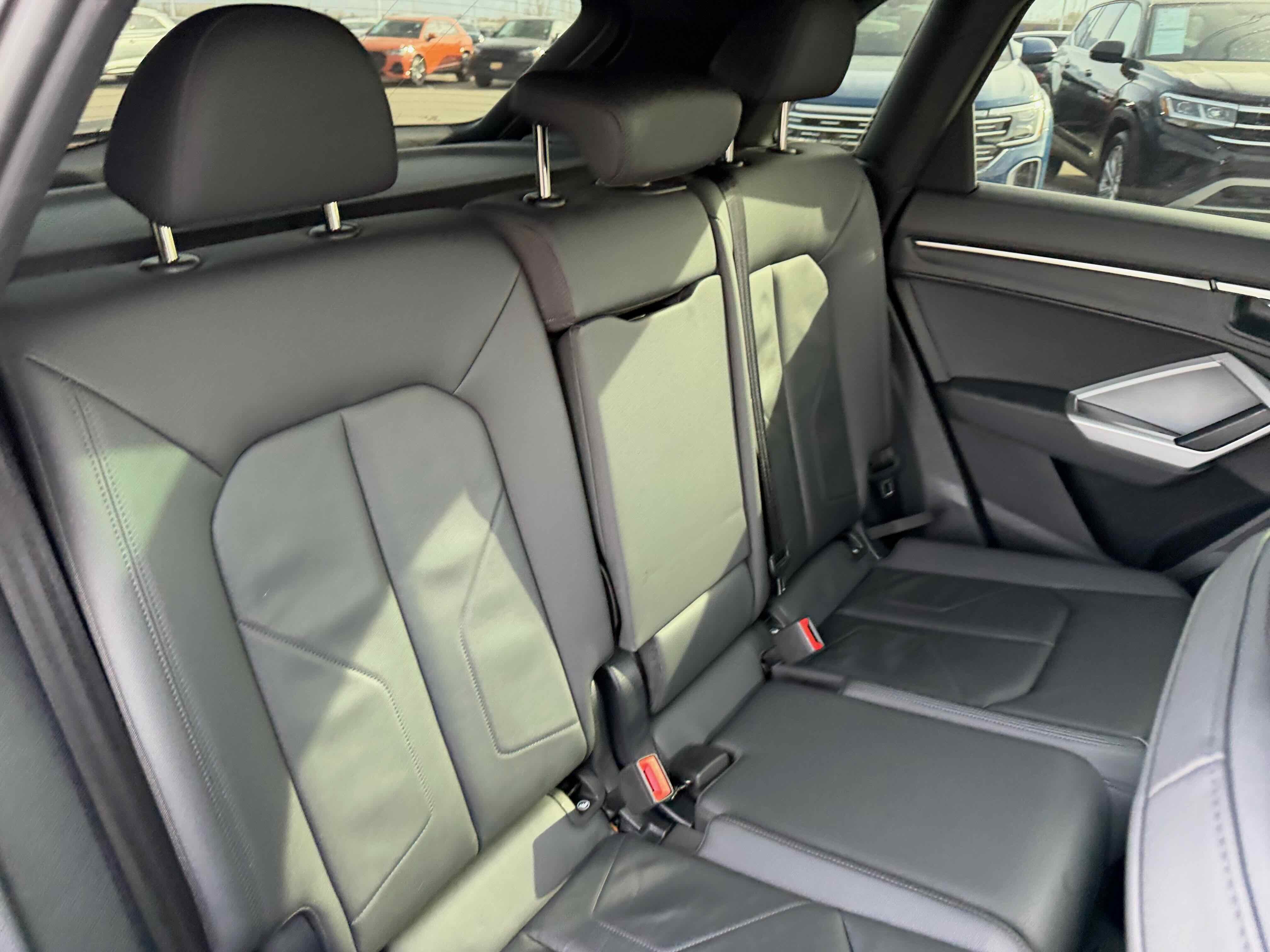 2023 Audi Q3 S line Premium