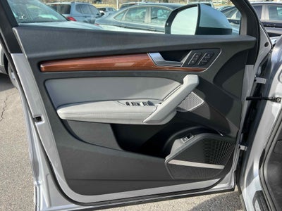 2022 Audi Q5 S line Premium Plus