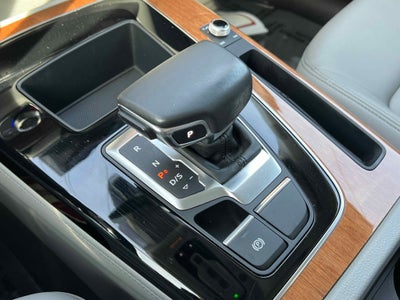2022 Audi Q5 S line Premium Plus