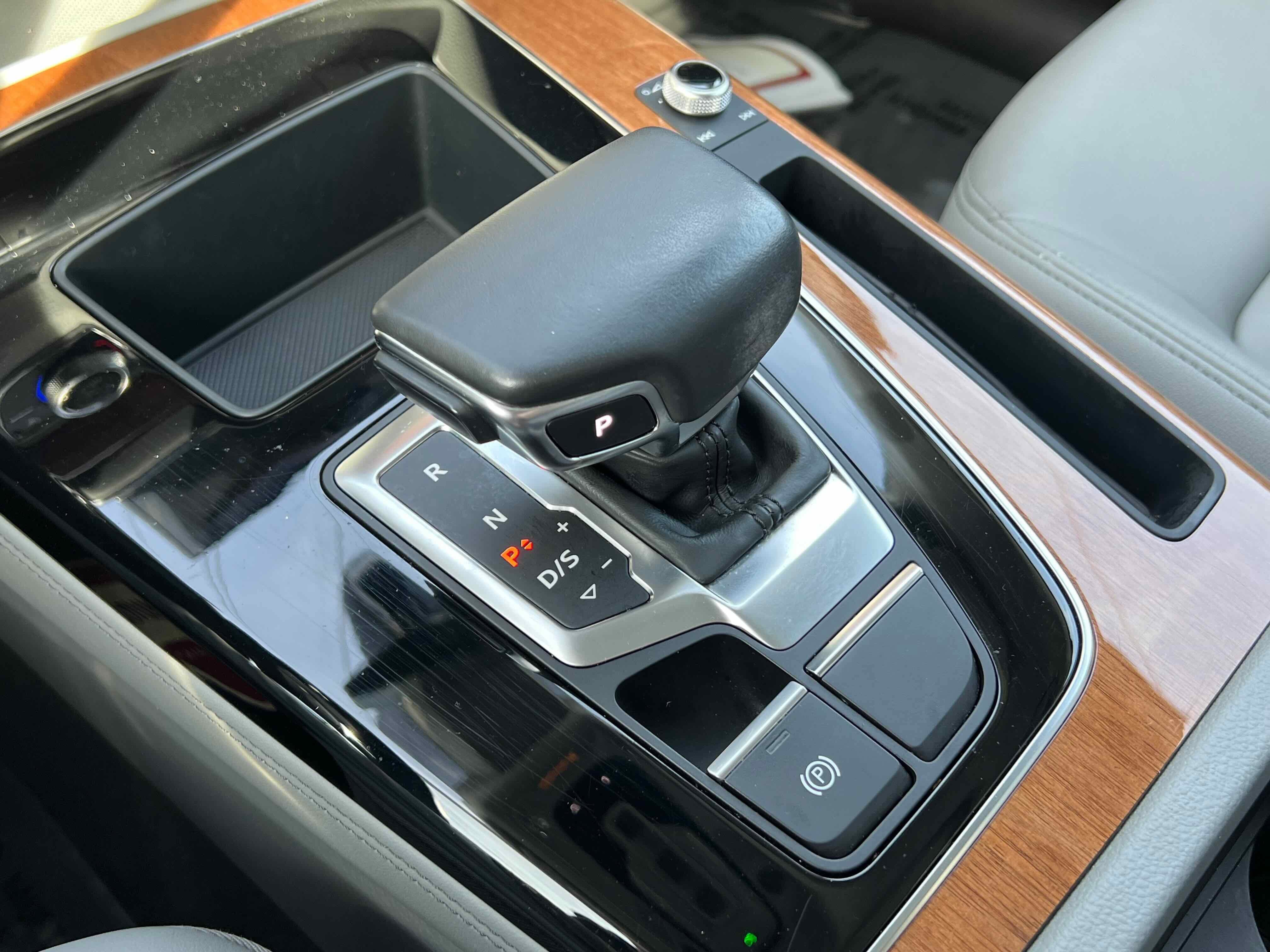 2022 Audi Q5 S line Premium Plus