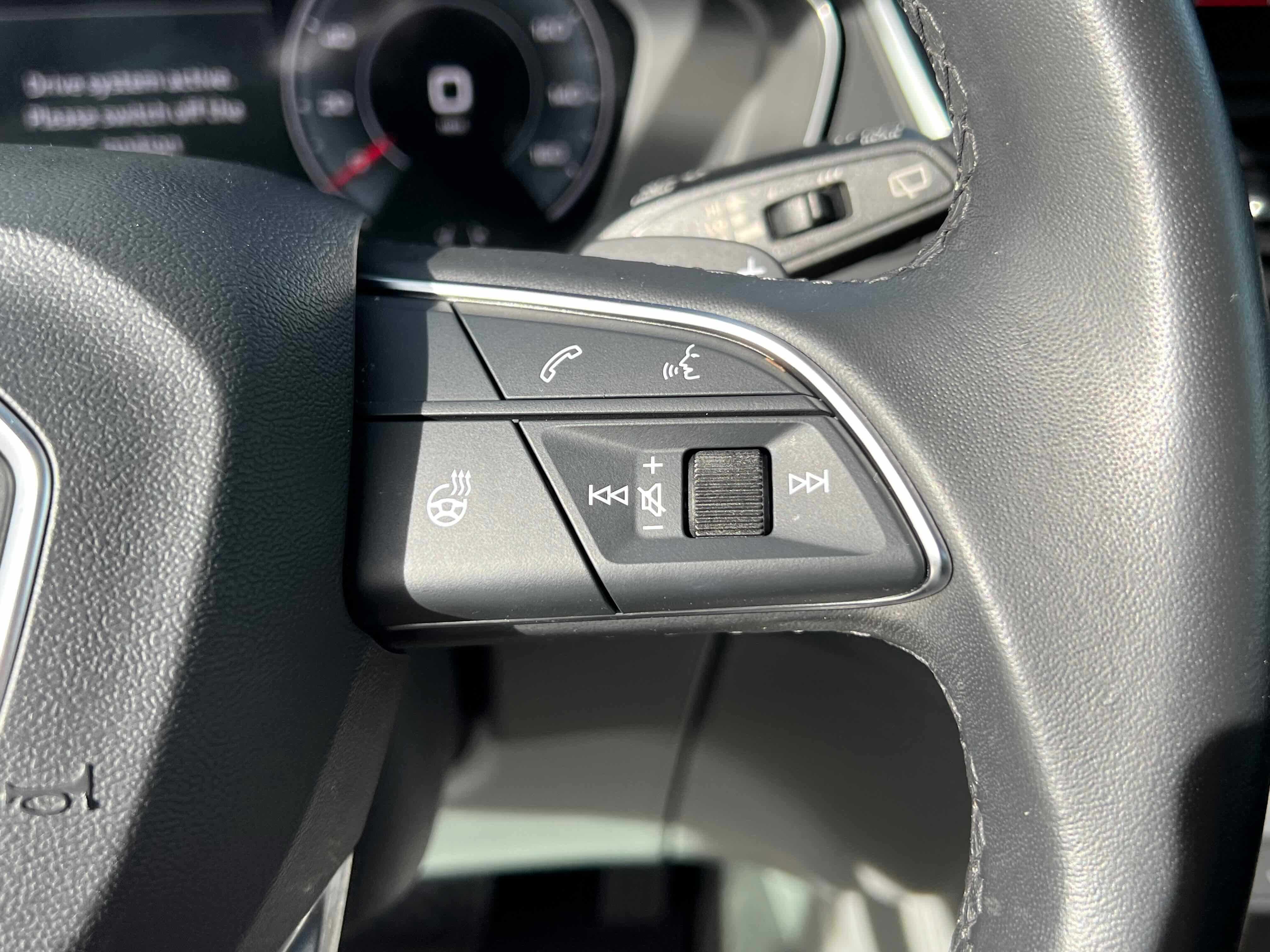 2022 Audi Q5 S line Premium Plus