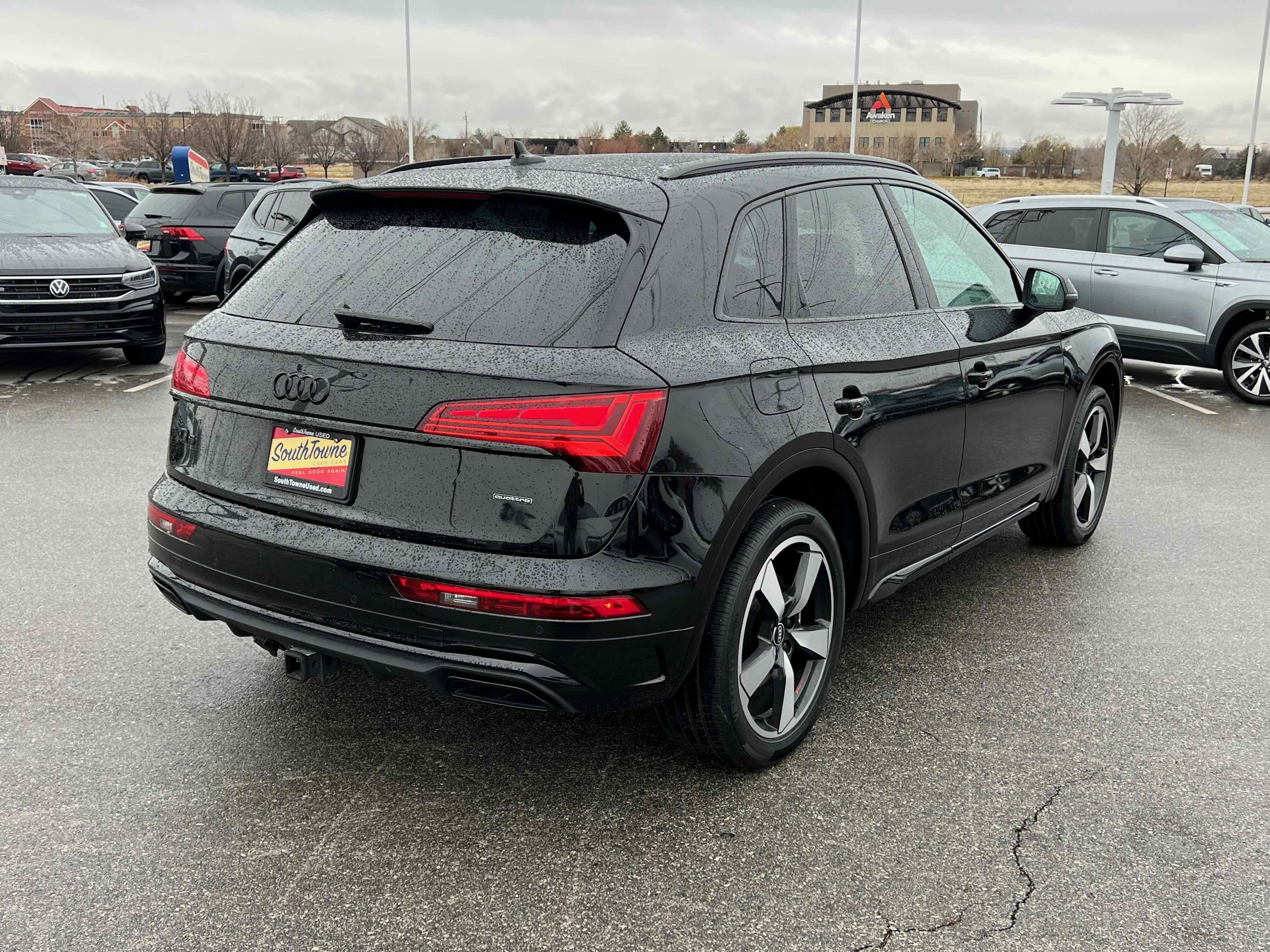 2022 Audi Q5 S line Premium Plus