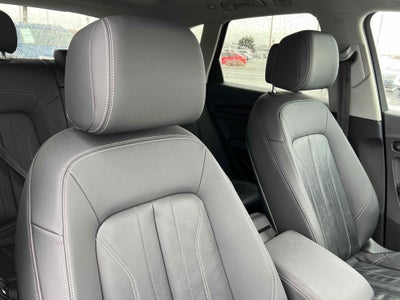 2022 Audi Q5 S line Premium Plus