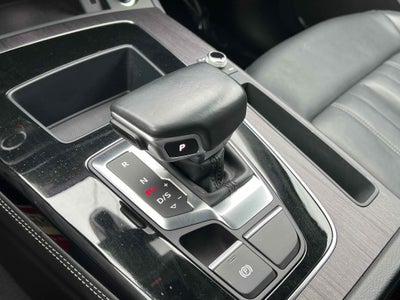 2022 Audi Q5 S line Premium Plus
