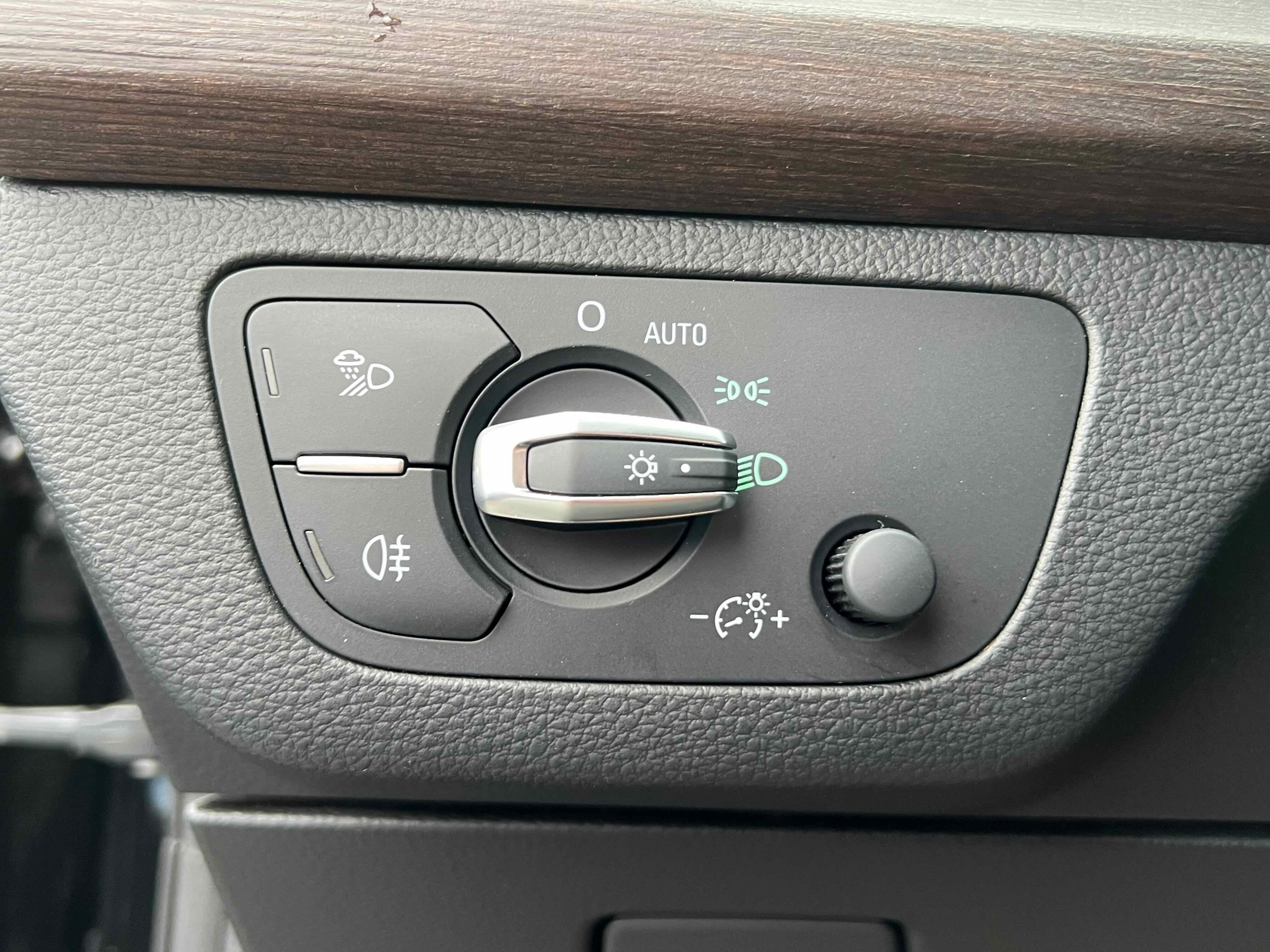 2022 Audi Q5 S line Premium Plus