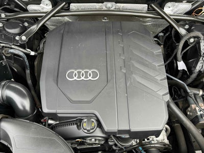 2022 Audi Q5 S line Premium Plus