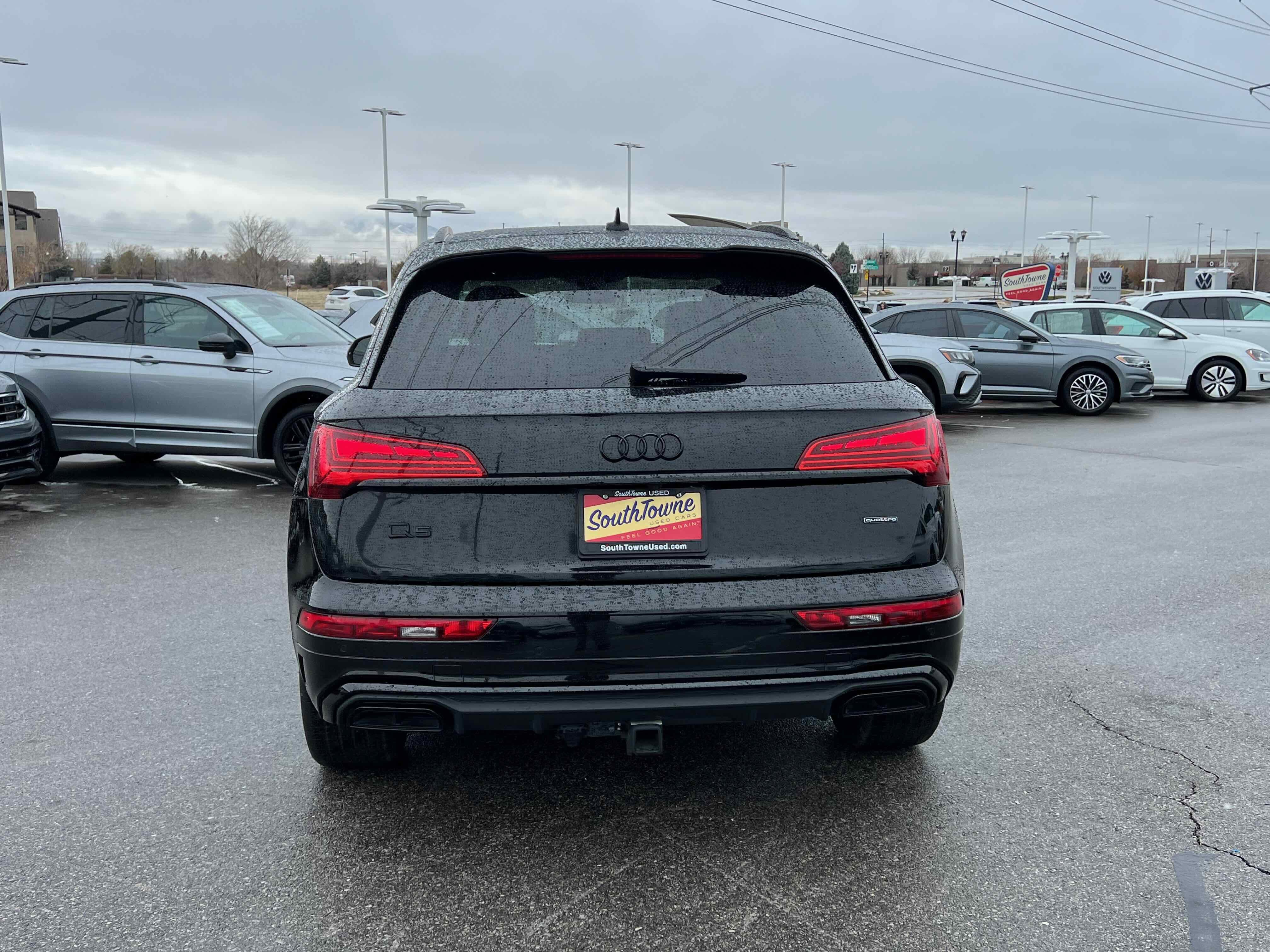 2022 Audi Q5 S line Premium Plus