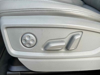 2022 Audi Q5 S line Premium Plus