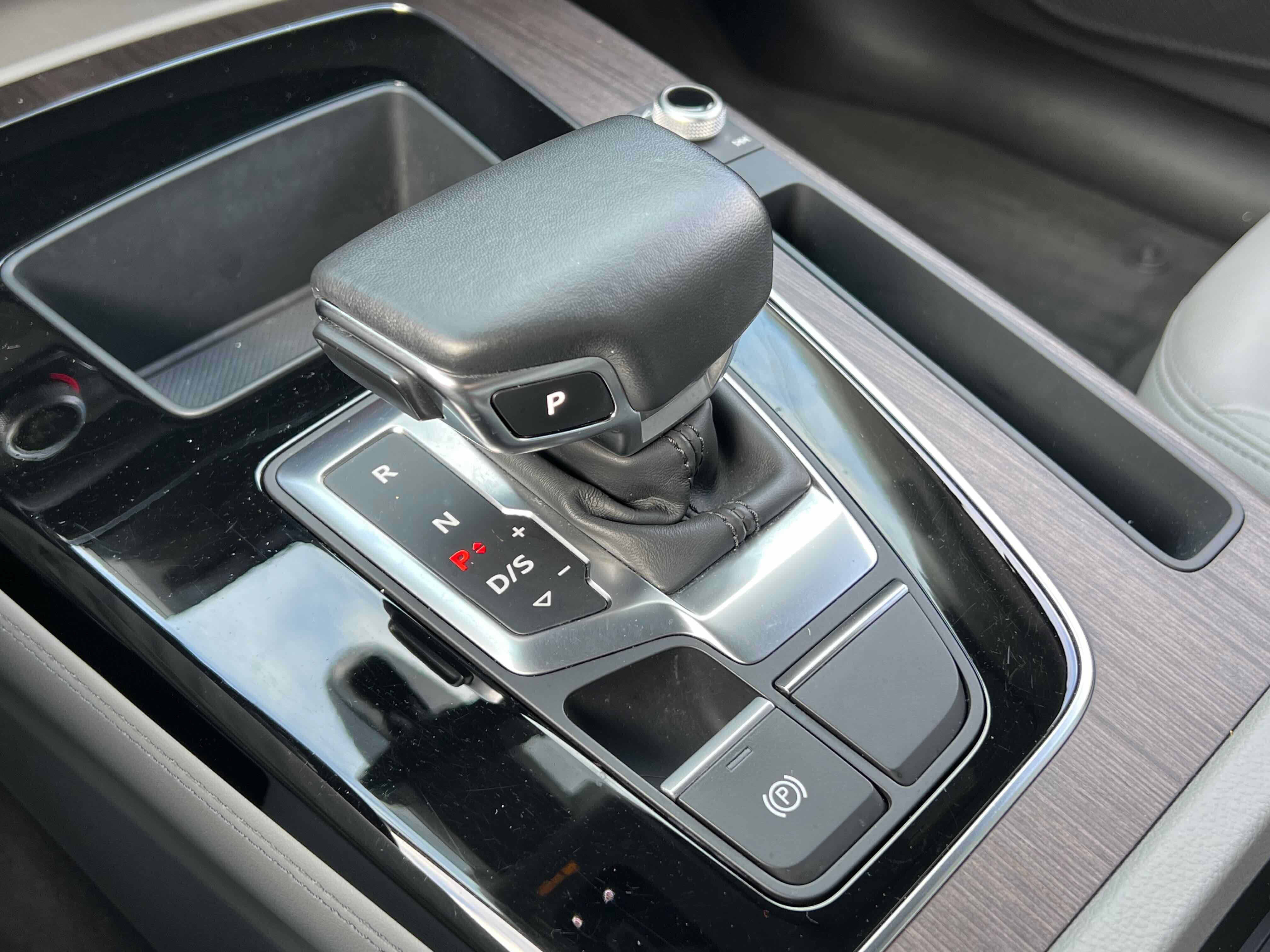 2022 Audi Q5 S line Premium Plus