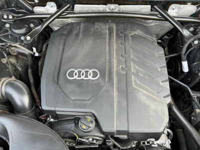 2022 Audi Q5 S line Premium Plus