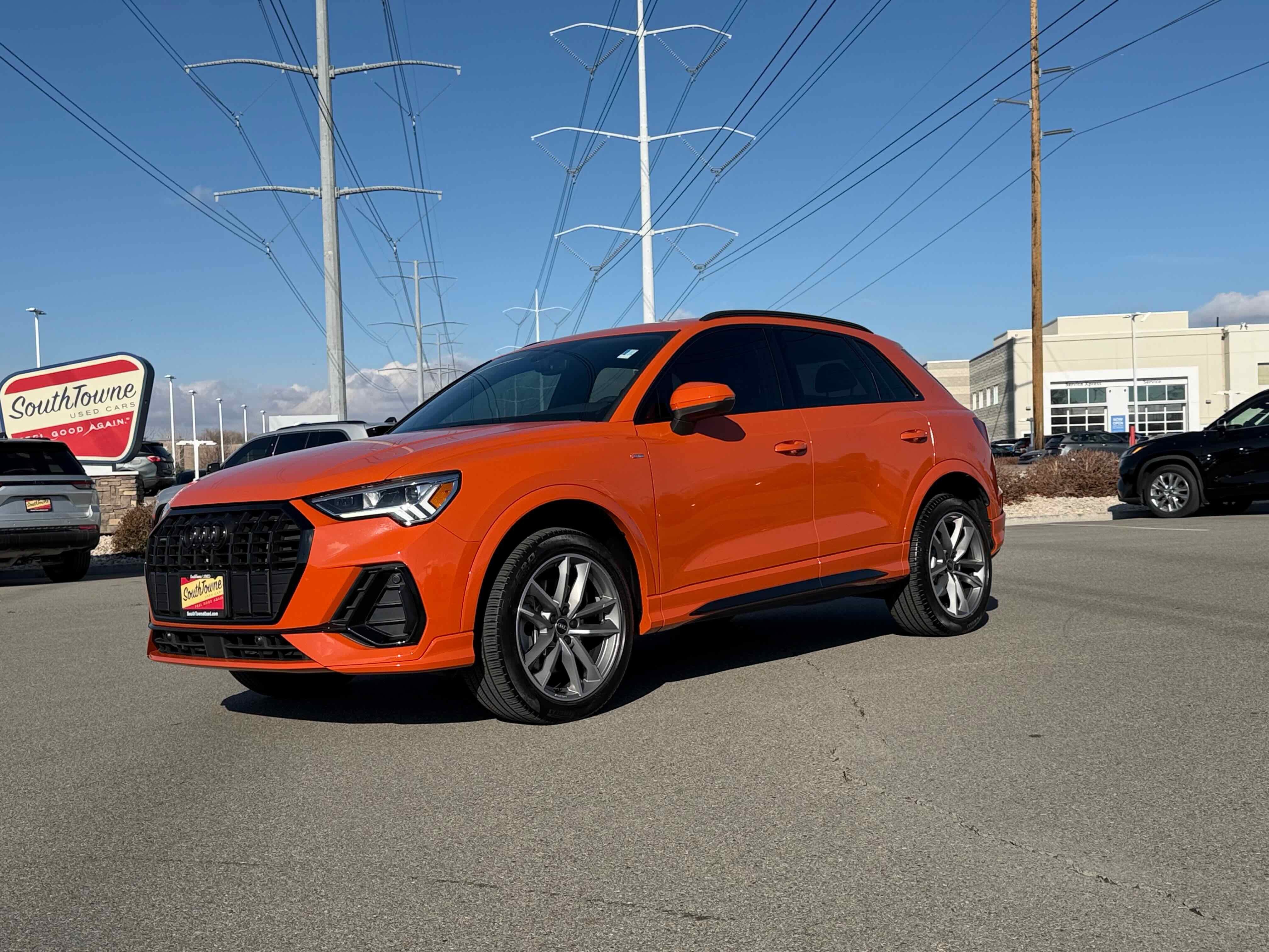 2023 Audi Q3 S line Premium Plus