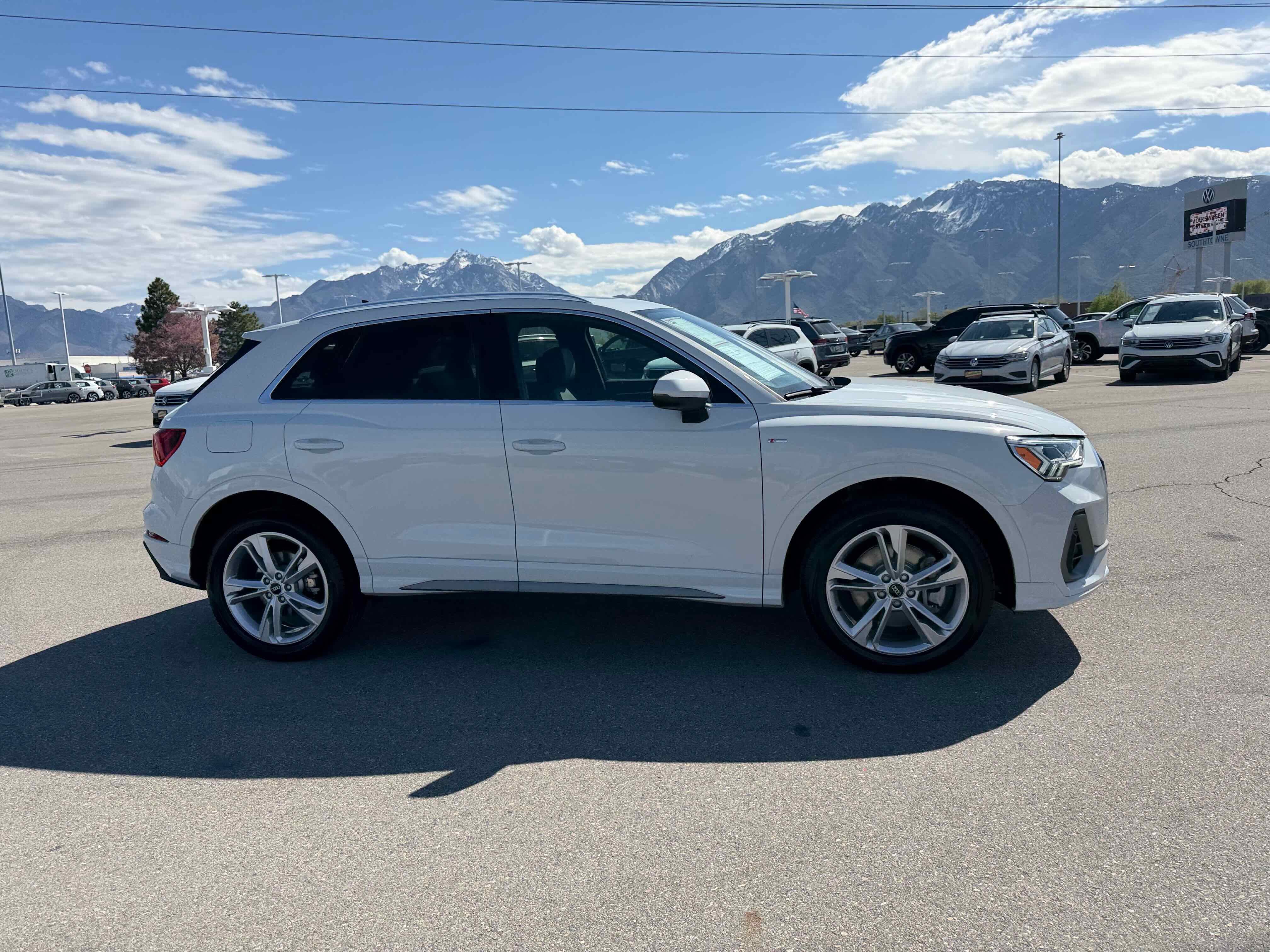 2023 Audi Q3 S line Premium Plus