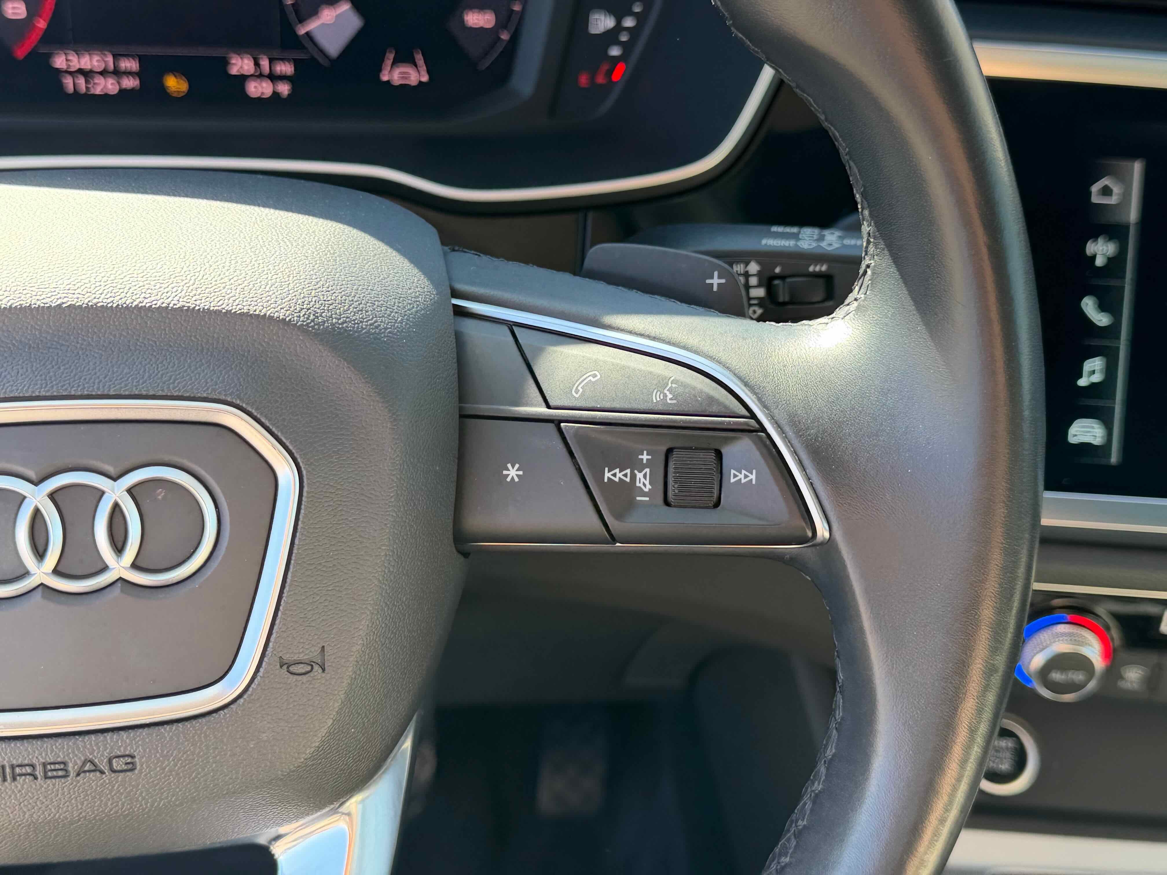 2021 Audi Q3 S line Premium Plus