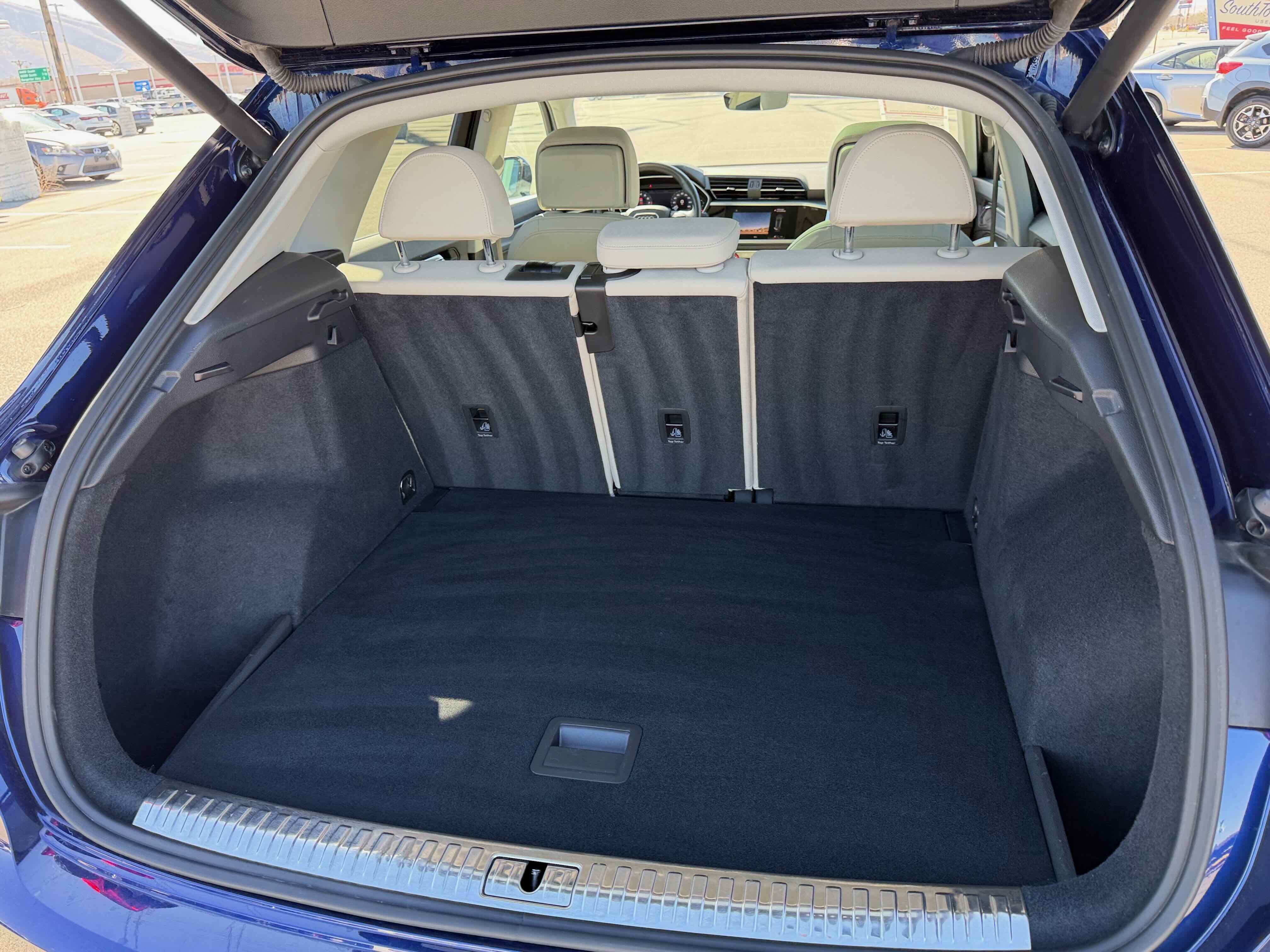 2021 Audi Q3 S line Premium Plus