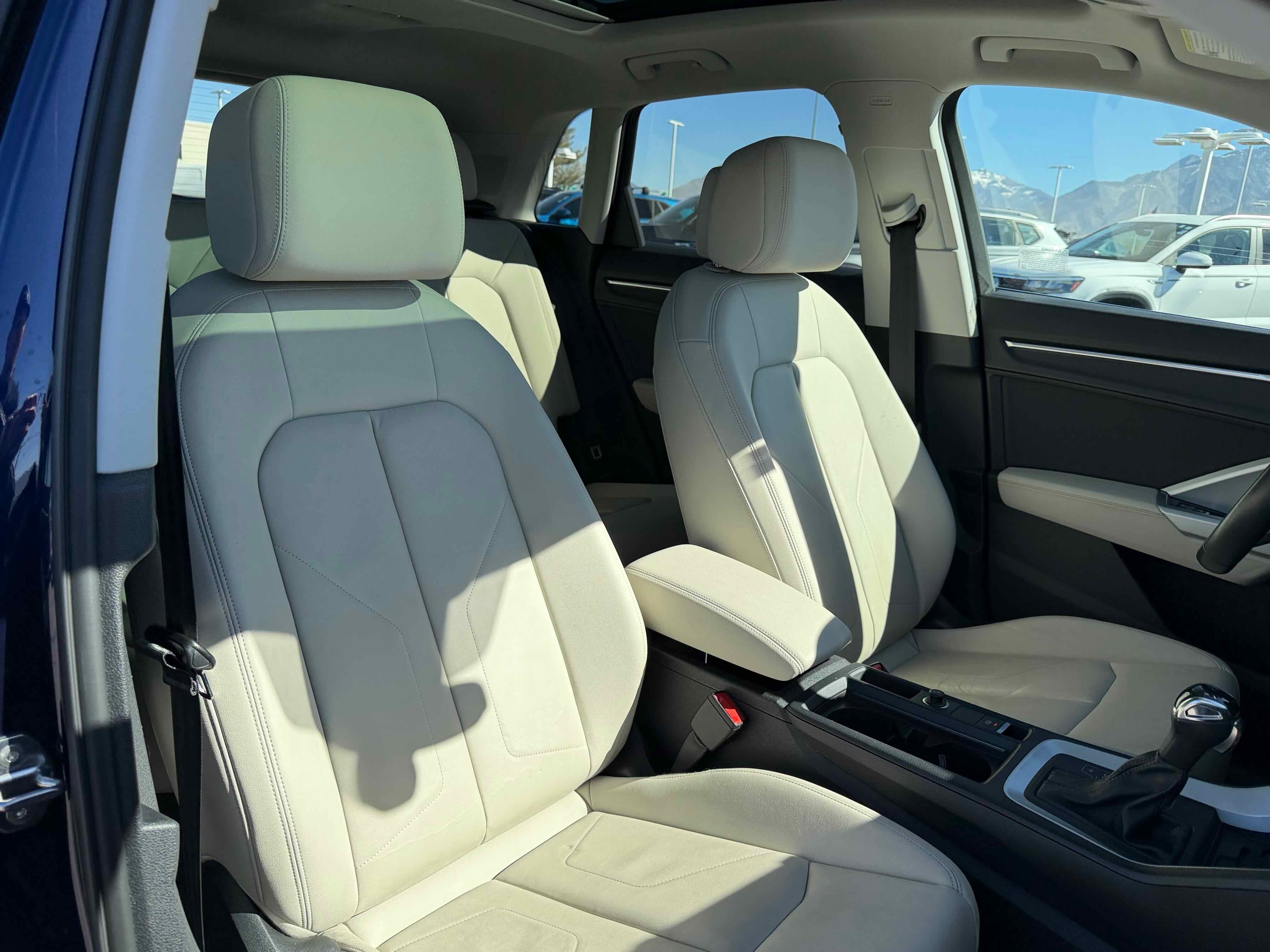 2021 Audi Q3 S line Premium Plus