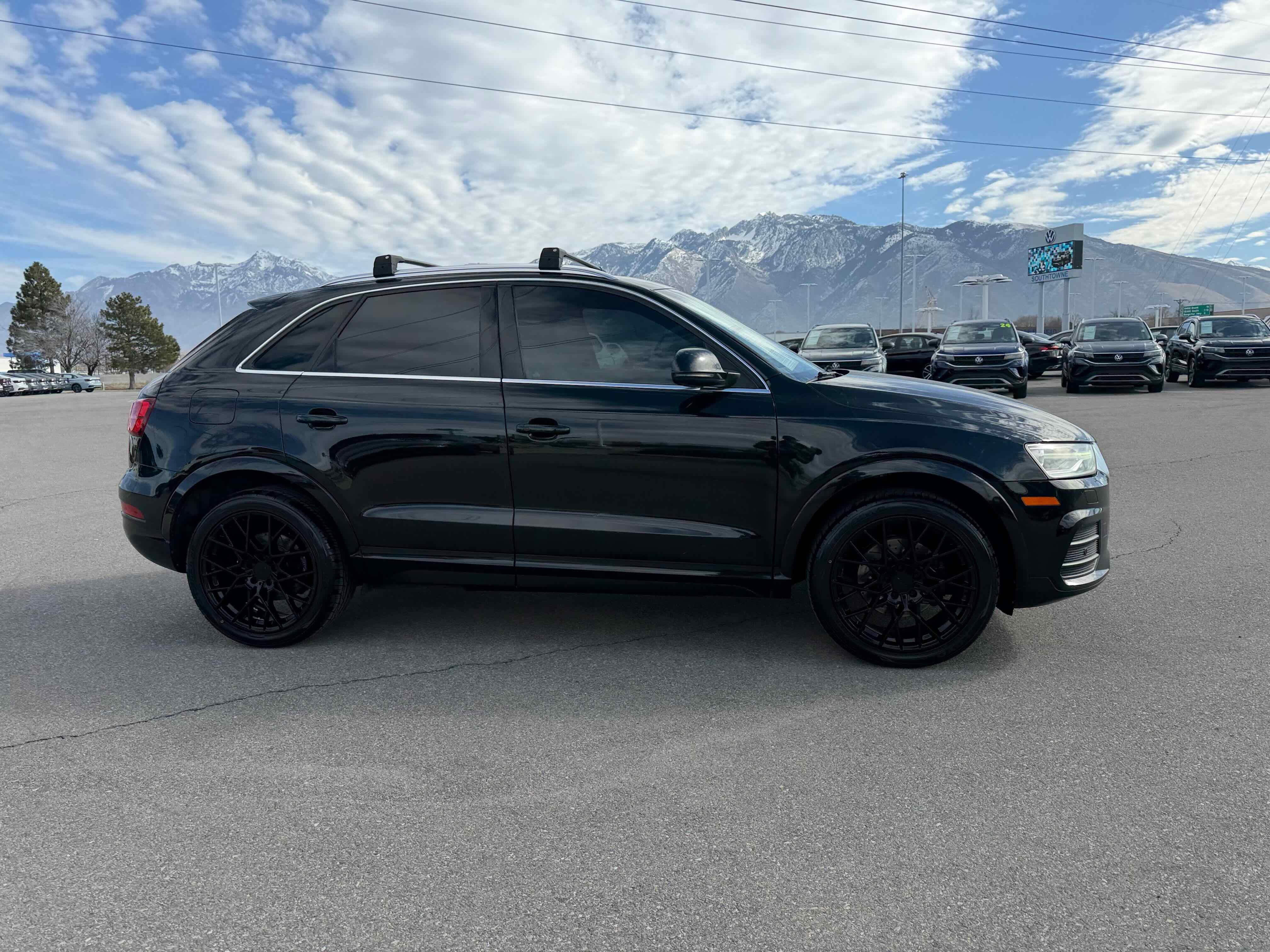 2017 Audi Q3 Premium Plus