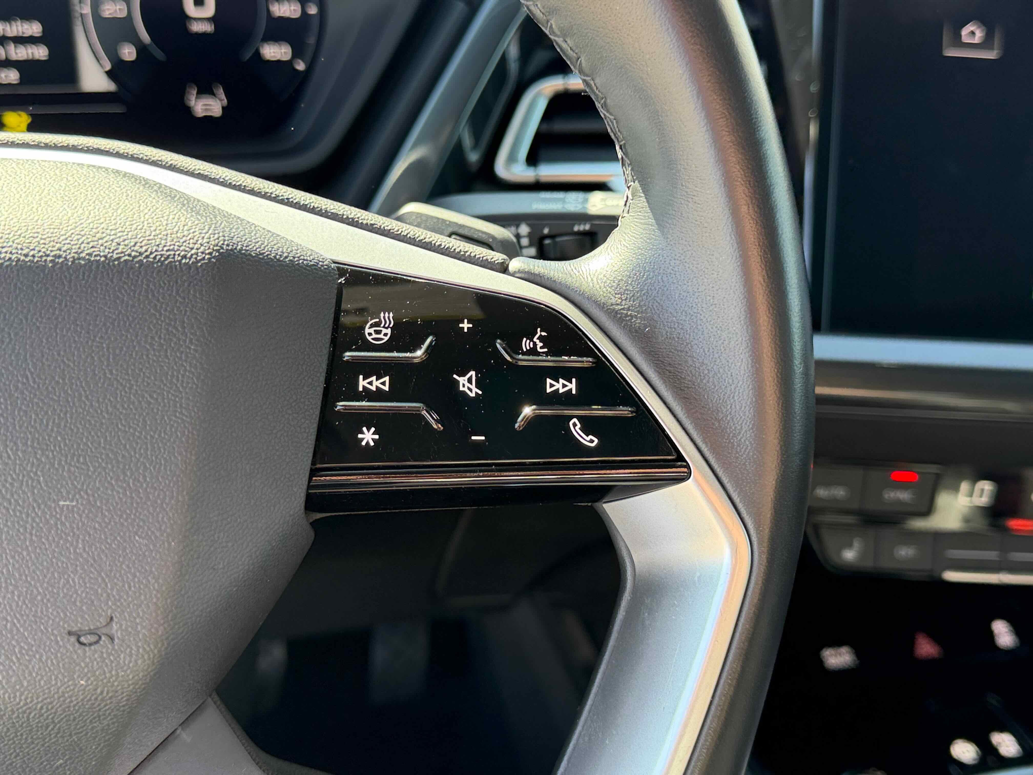 2022 Audi Q4 e-tron Premium Plus