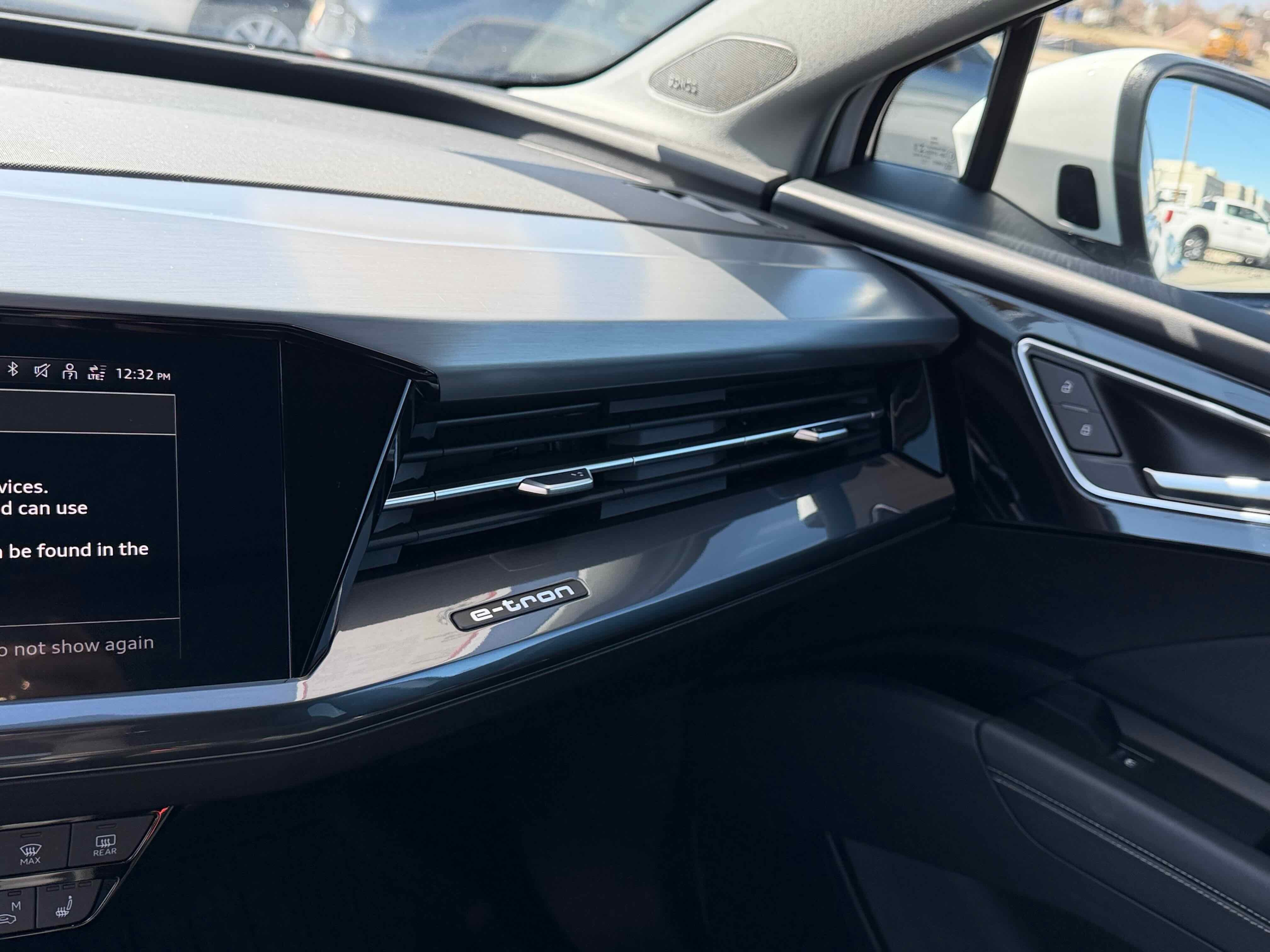 2022 Audi Q4 e-tron Premium Plus