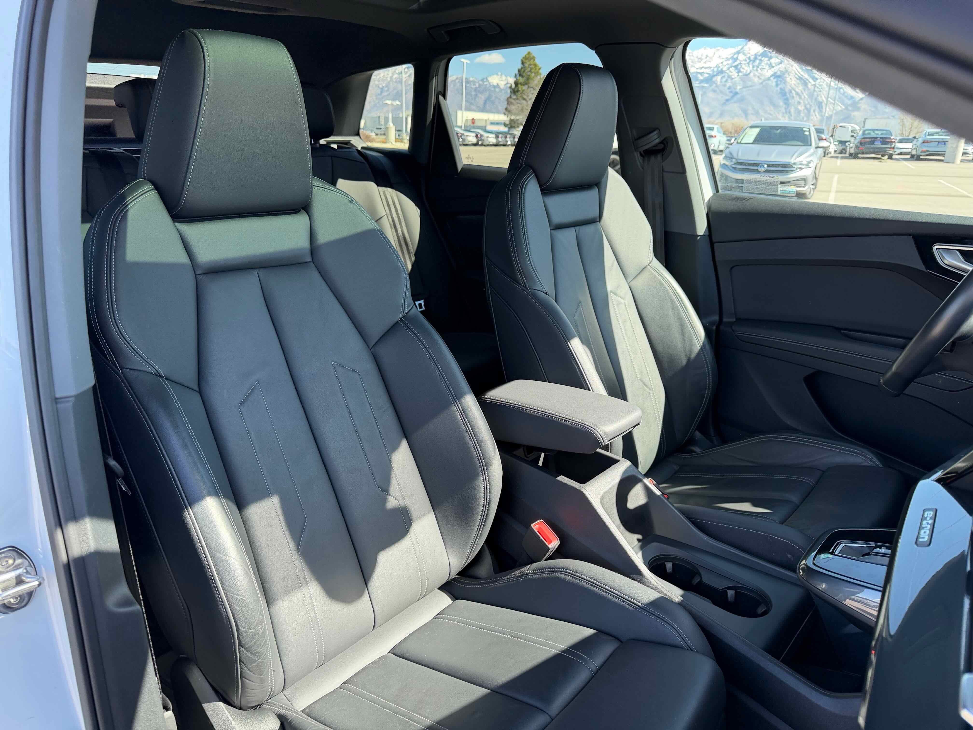 2022 Audi Q4 e-tron Premium Plus