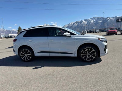 2022 Audi Q4 e-tron Premium Plus