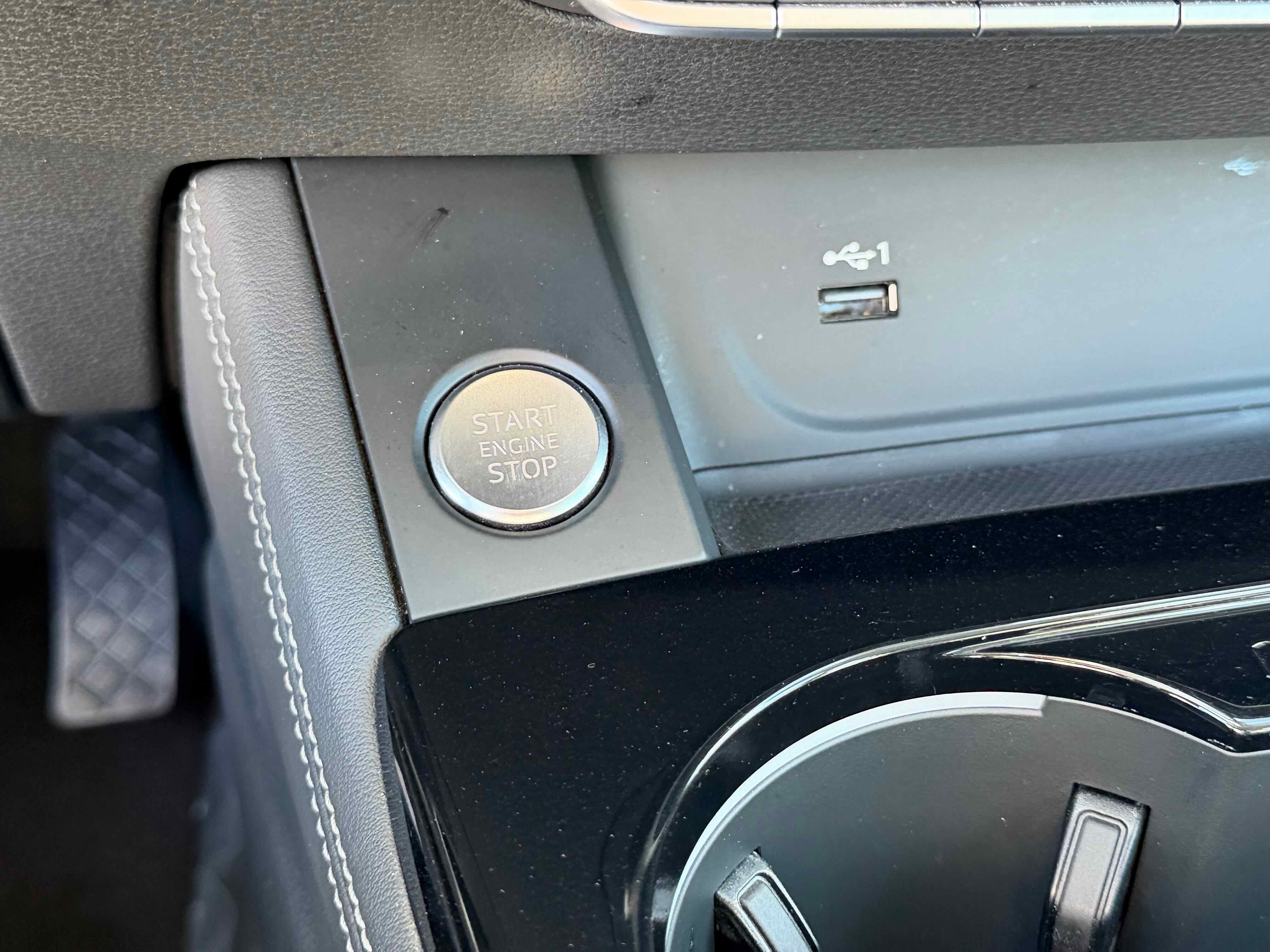 2022 Audi A4 Sedan Premium Plus