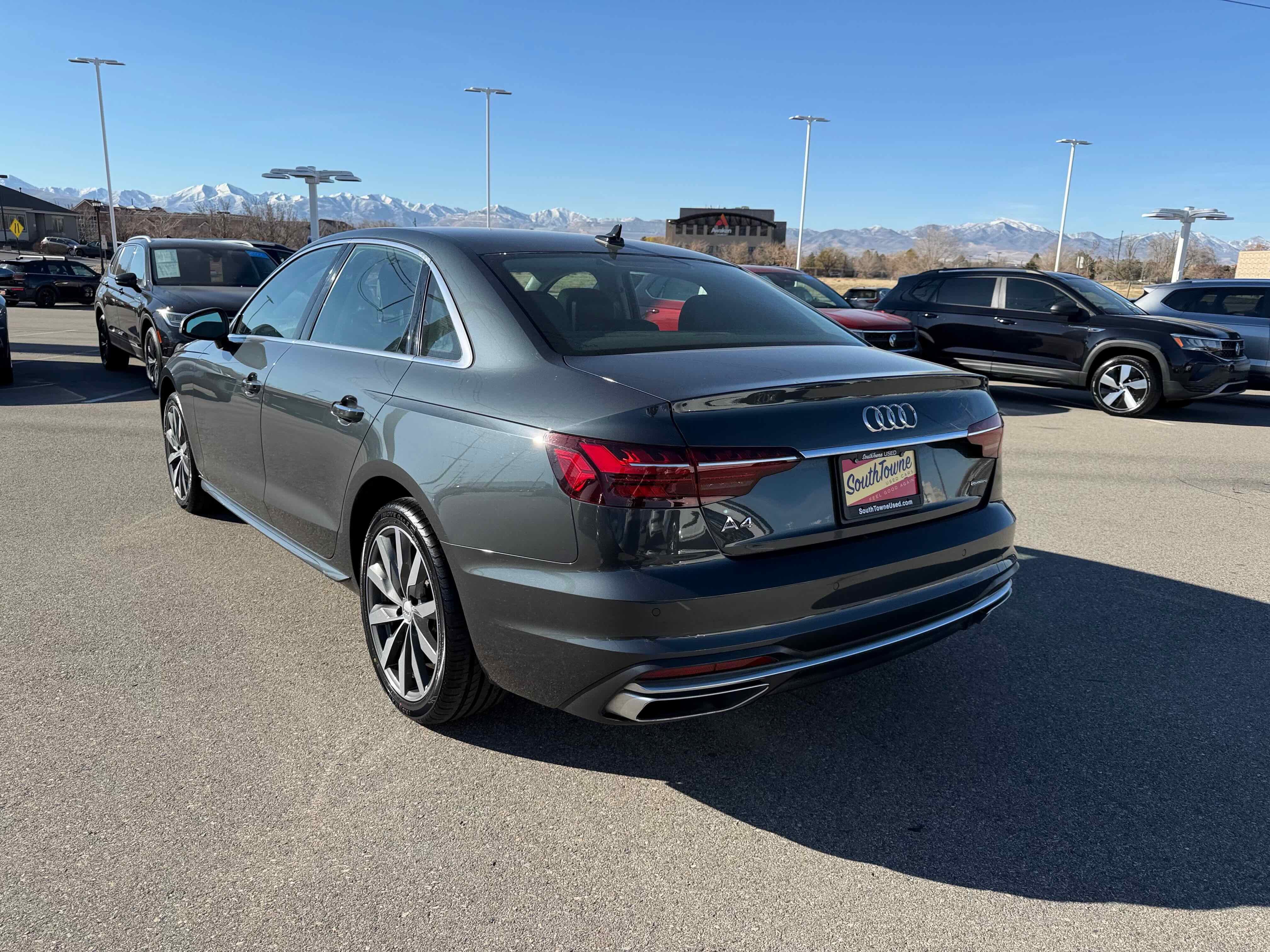 2022 Audi A4 Sedan Premium Plus