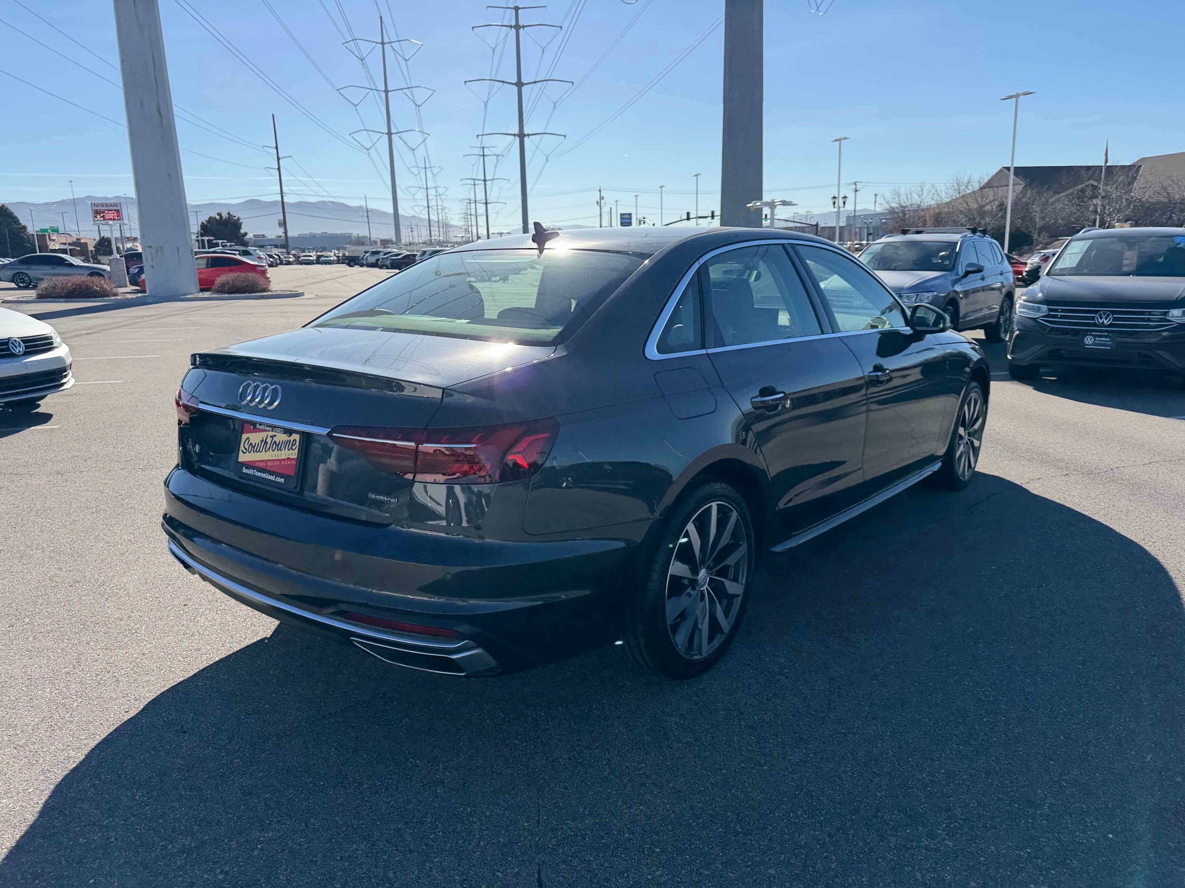 2022 Audi A4 Sedan Premium Plus