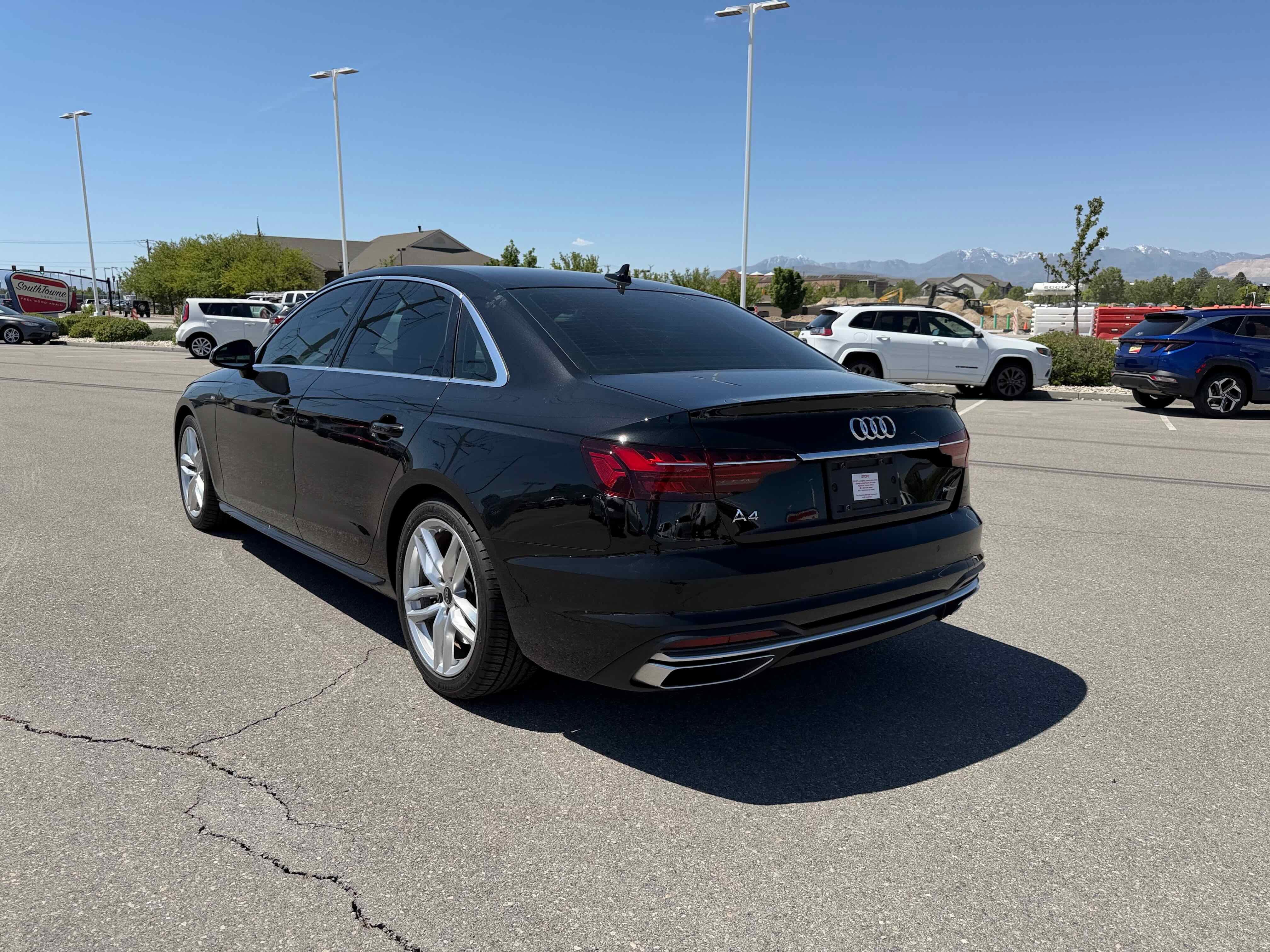2023 Audi A4 Sedan S line Premium Plus