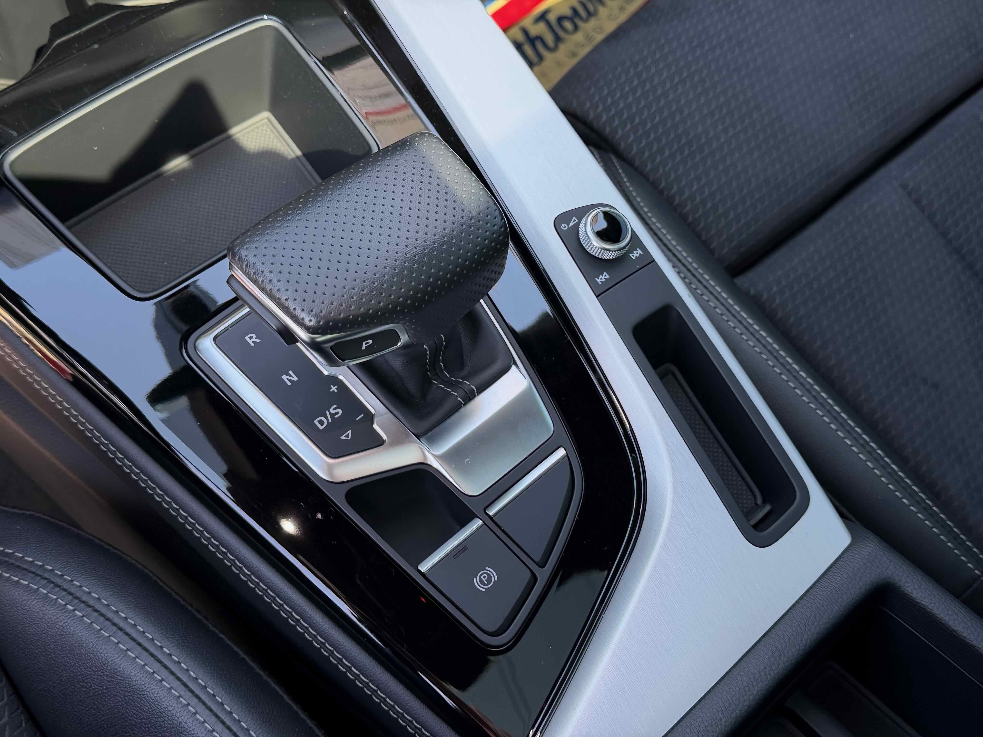 2023 Audi A4 Sedan S line Premium Plus