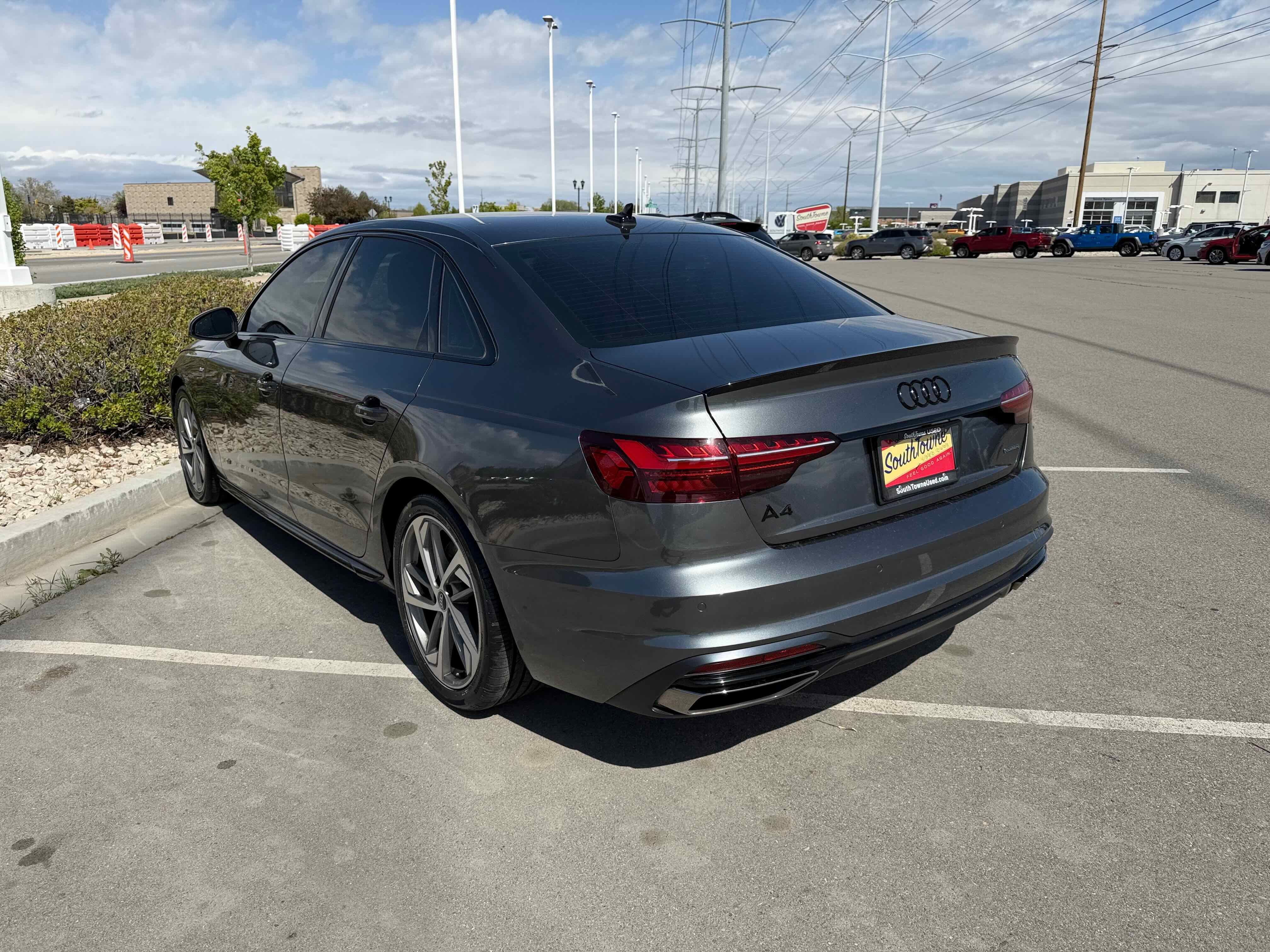 2023 Audi A4 Sedan S line Premium Plus