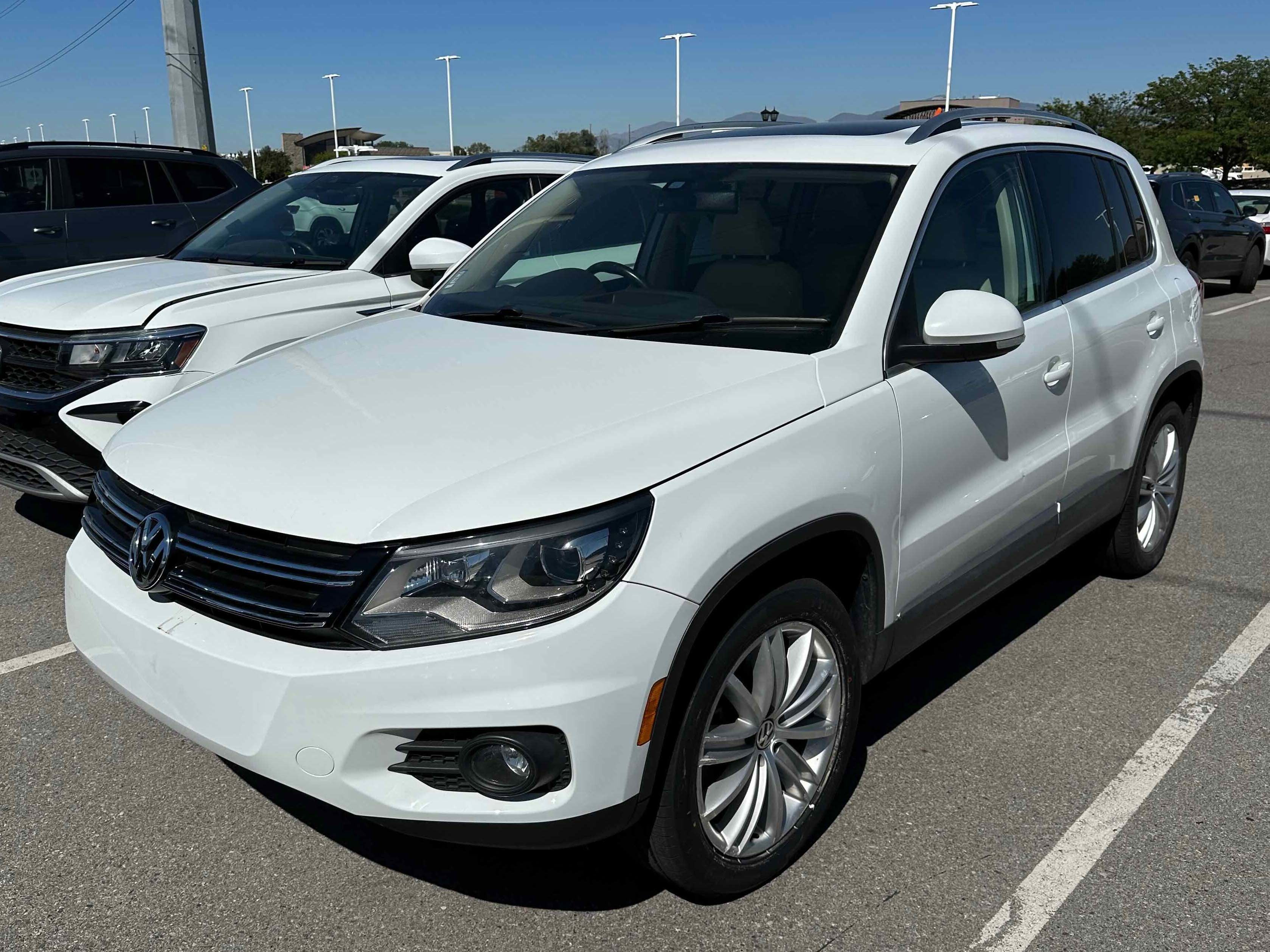 2016 Volkswagen Tiguan 2.0T SE's photo
