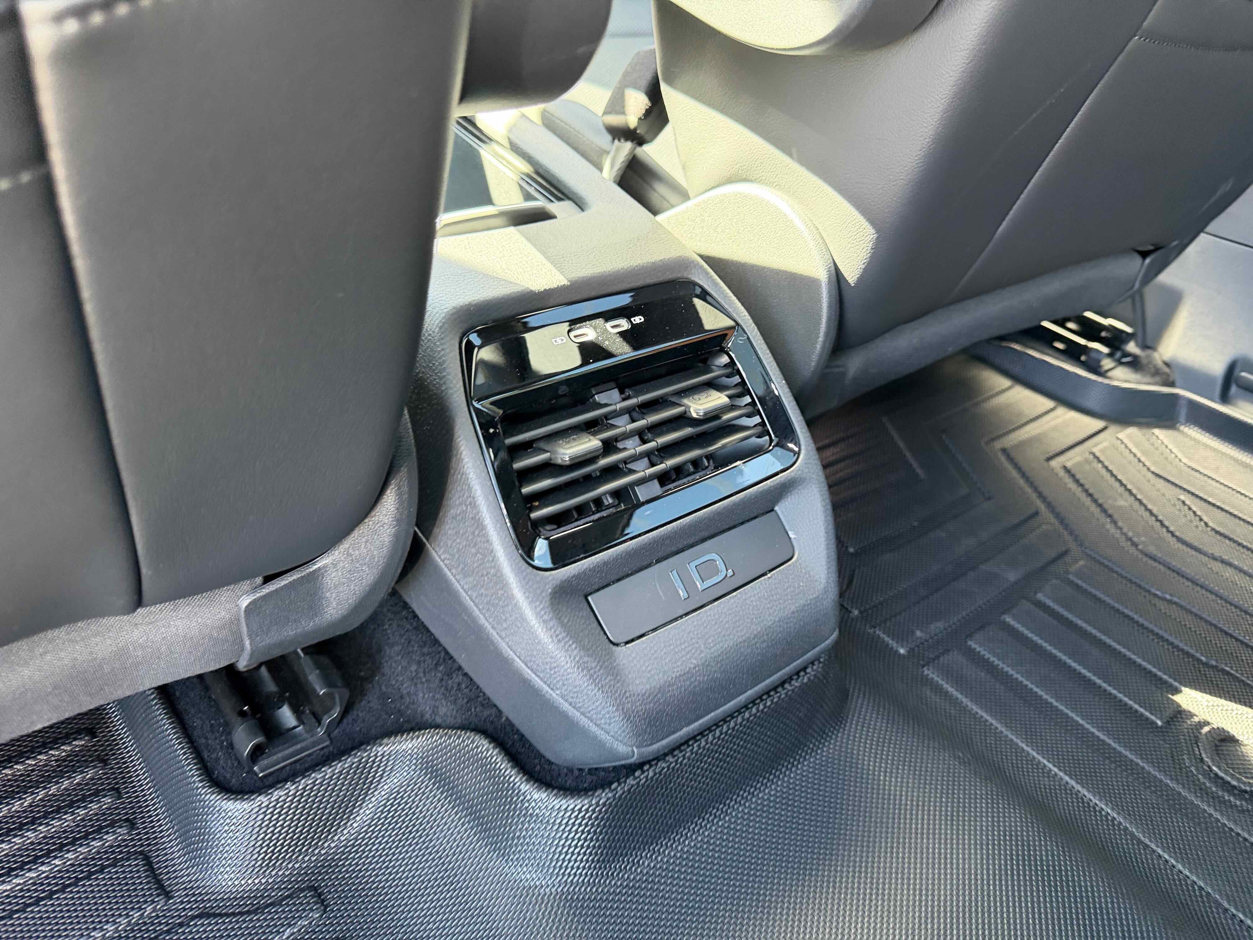 2022 Volkswagen ID.4 Pro S