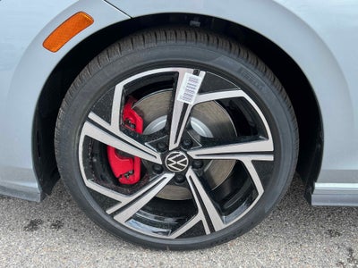 2025 Volkswagen Golf GTI SE