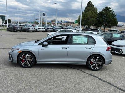 2025 Volkswagen Golf GTI SE