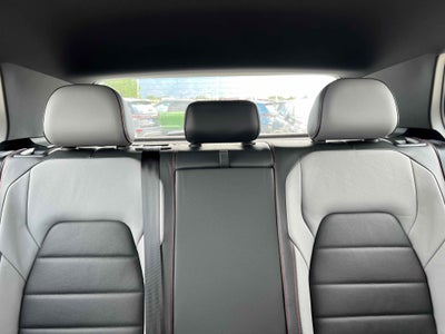 2025 Volkswagen Golf GTI SE