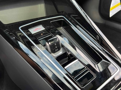 2025 Volkswagen Golf GTI SE