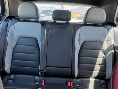 2025 Volkswagen Golf GTI SE