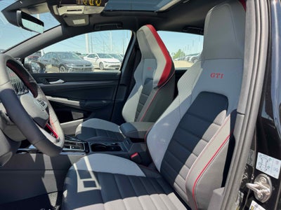 2025 Volkswagen Golf GTI SE