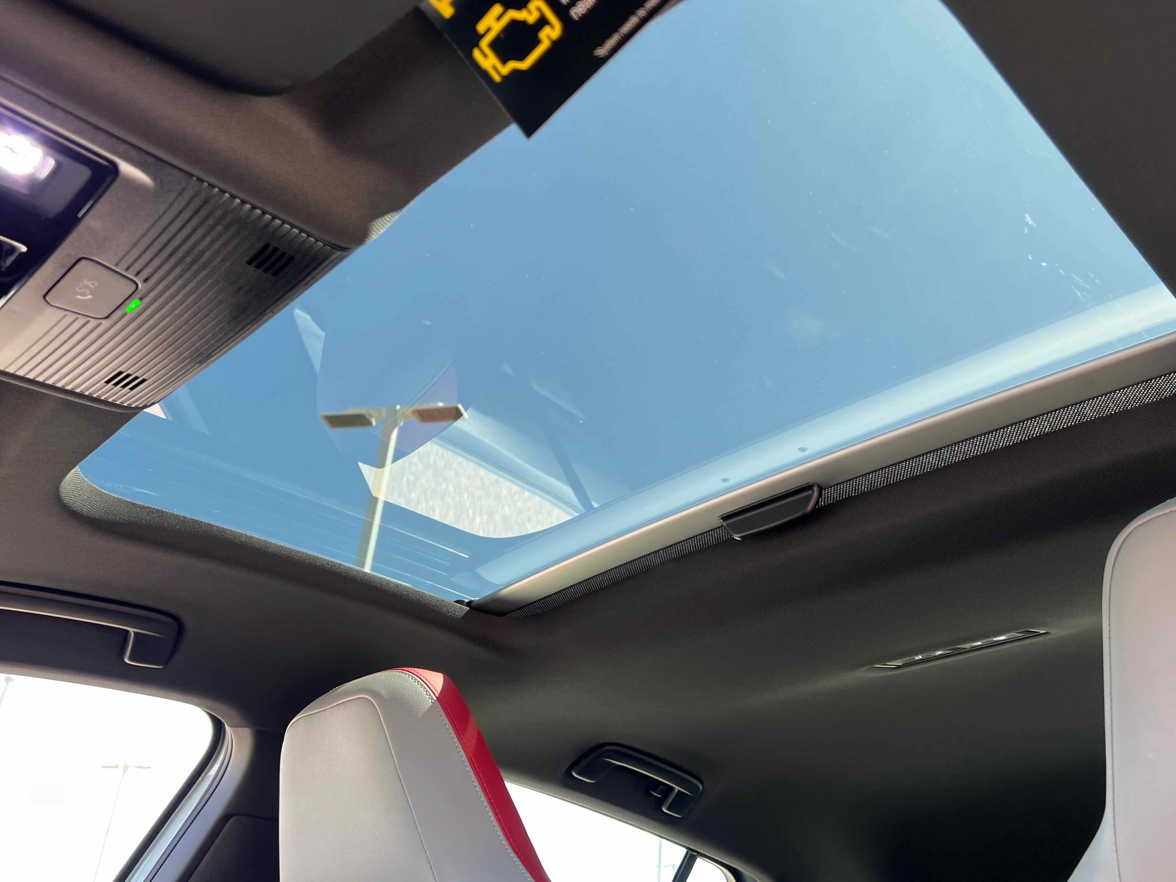 2025 Volkswagen Golf GTI SE