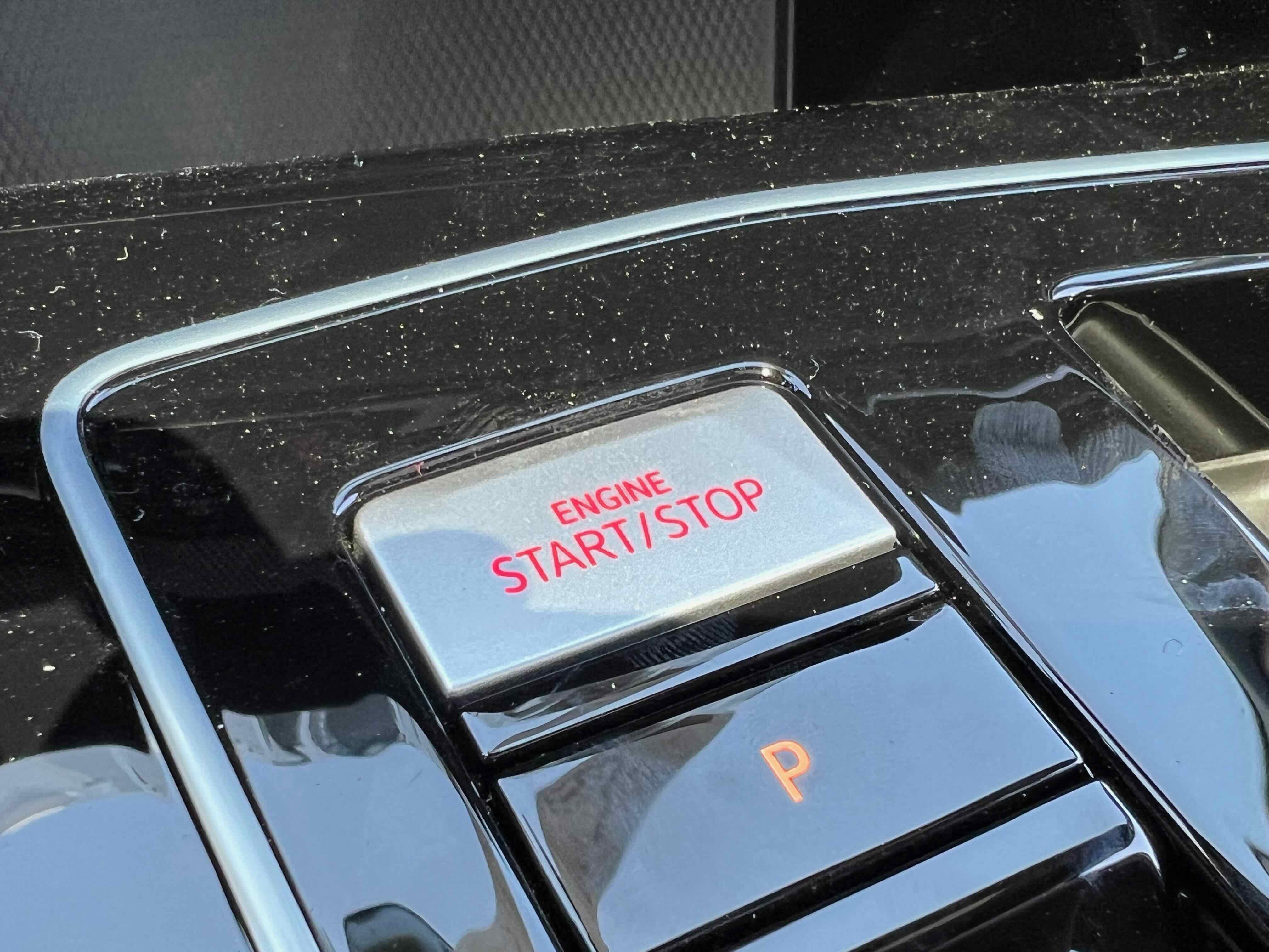 2025 Volkswagen Golf GTI SE