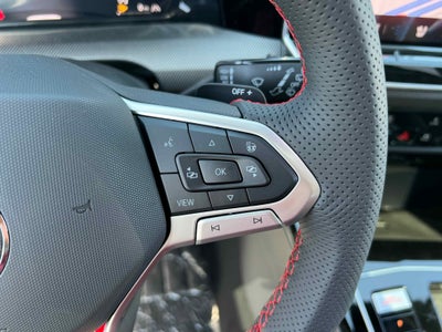 2025 Volkswagen Golf GTI SE